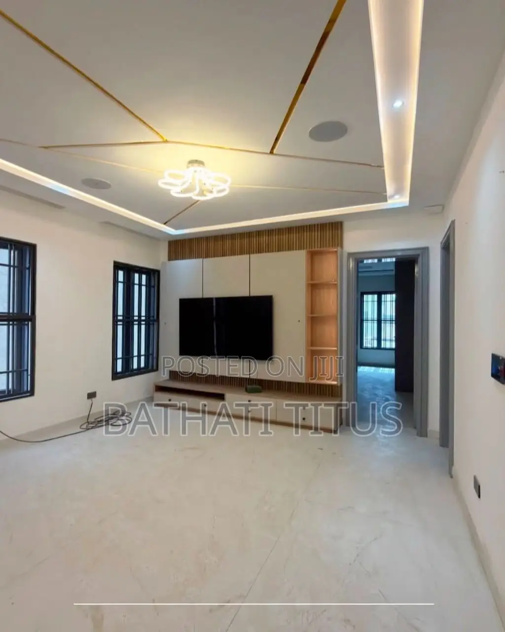 5bdrm Duplex in Zone 7 / Wuse for sale