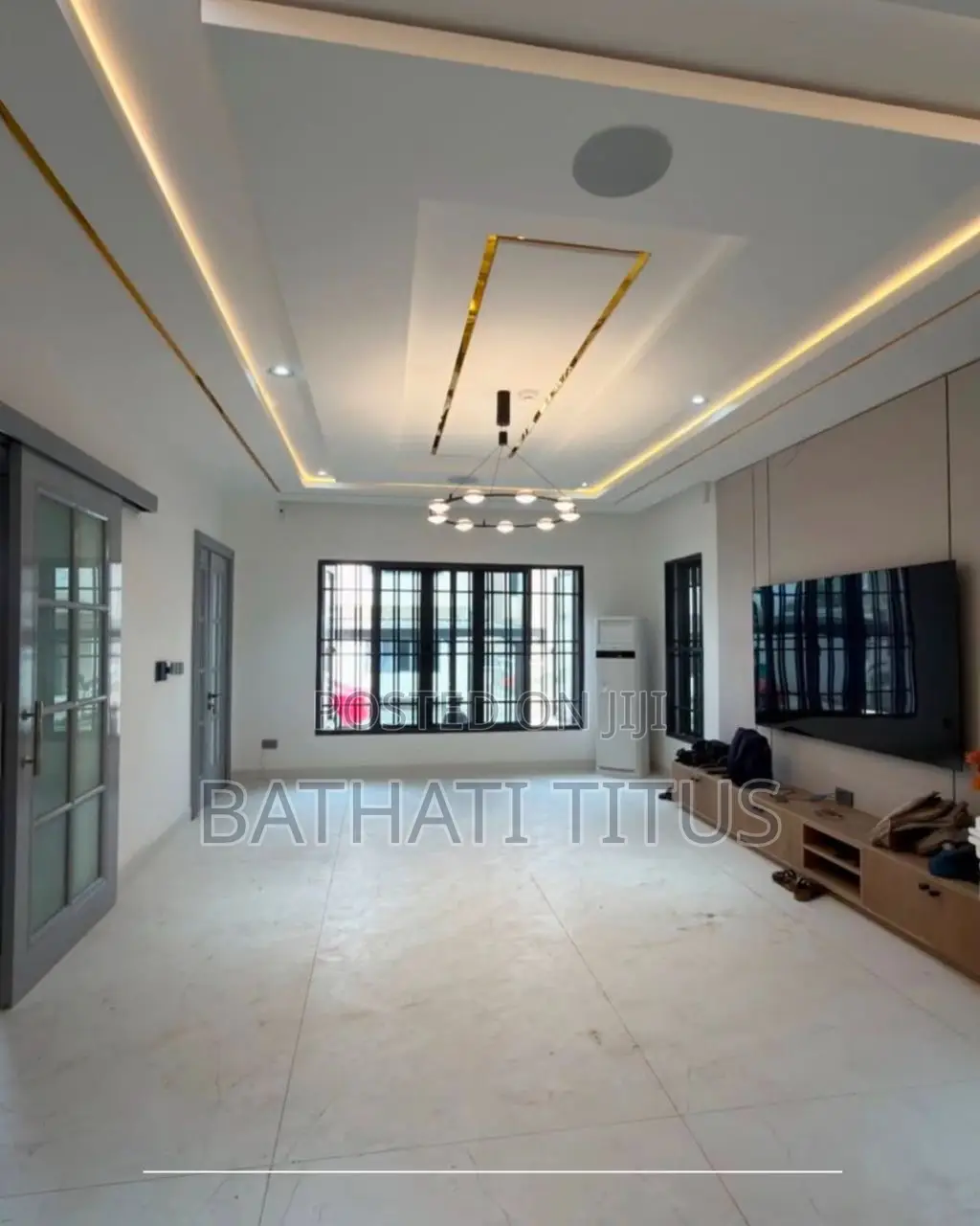 5bdrm Duplex in Zone 7 / Wuse for sale
