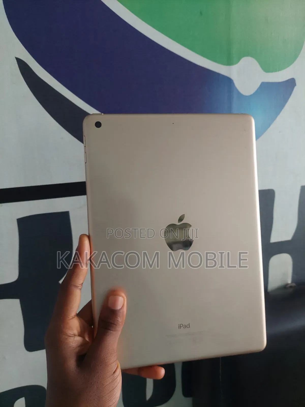 Apple iPad 9.7 32 GB Gray