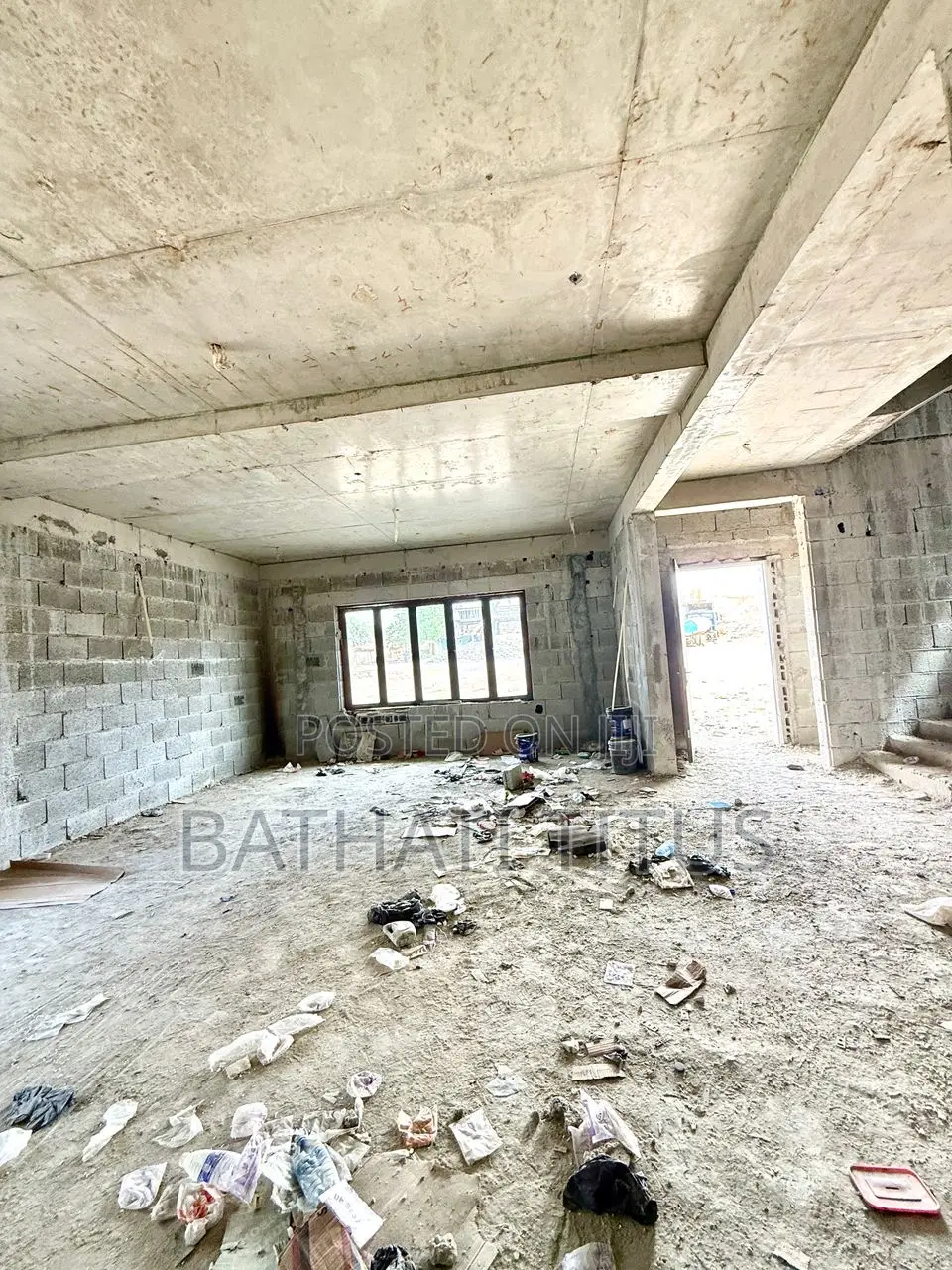 6bdrm Duplex in Guzape District for sale
