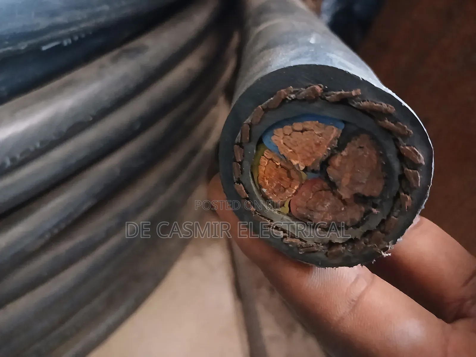 4x95mm2 Armoured Cable