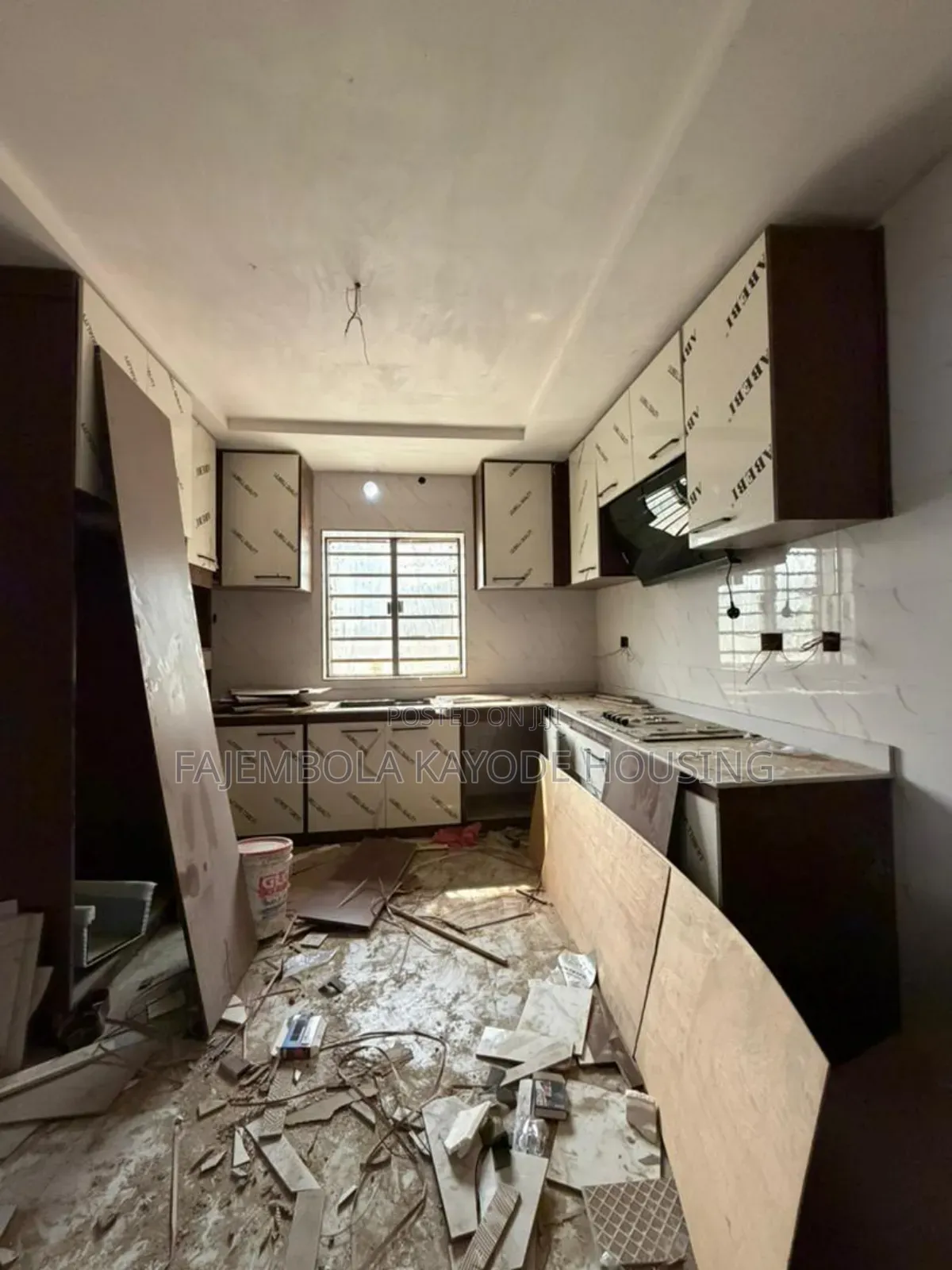 4bdrm Duplex in Carlton Gate, Akobo for sale