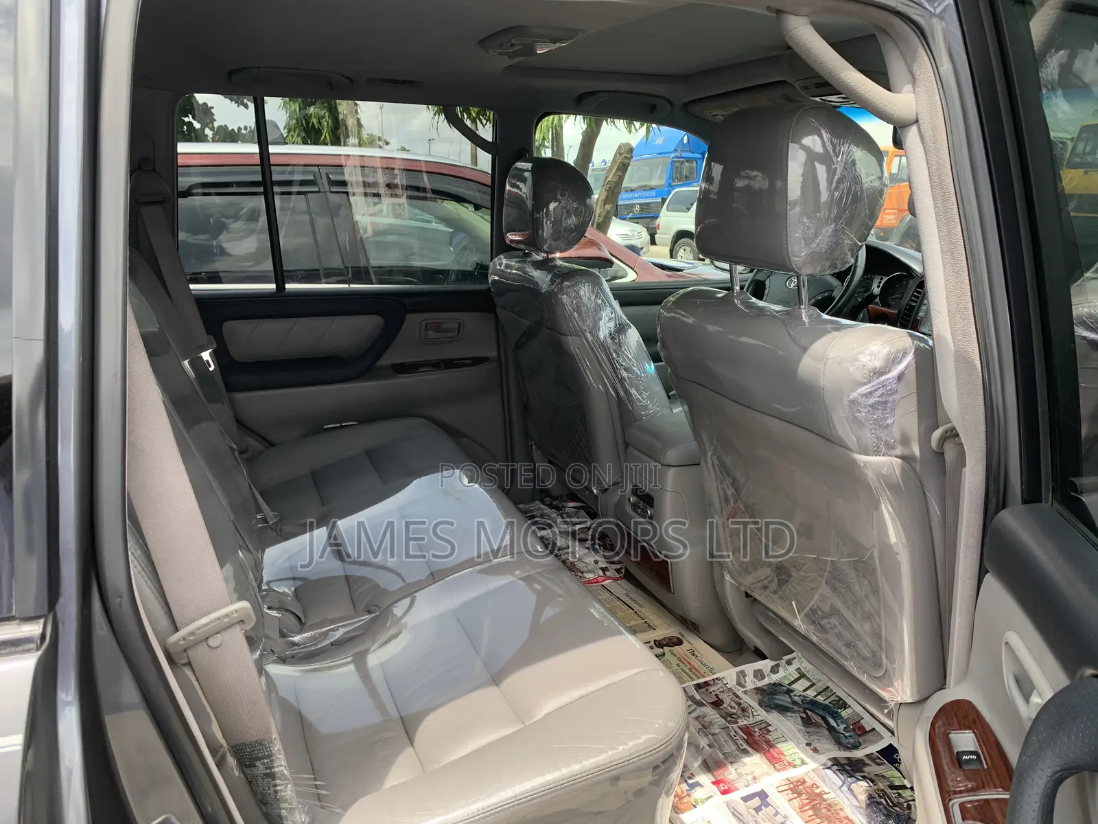 Toyota Land Cruiser 2007 Gray