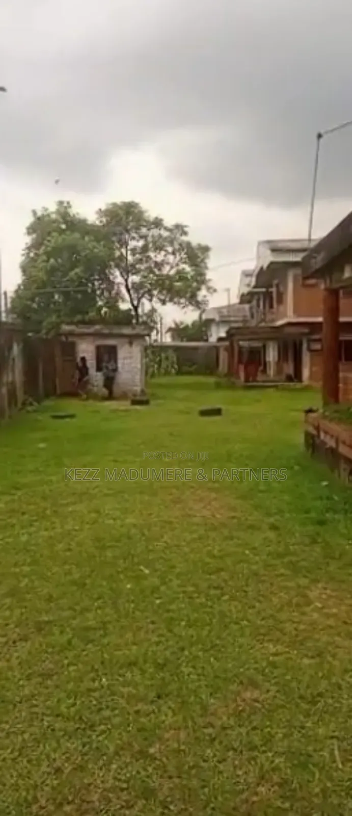 20bdrm Duplex in Inside An Estate, Rumuodara for sale