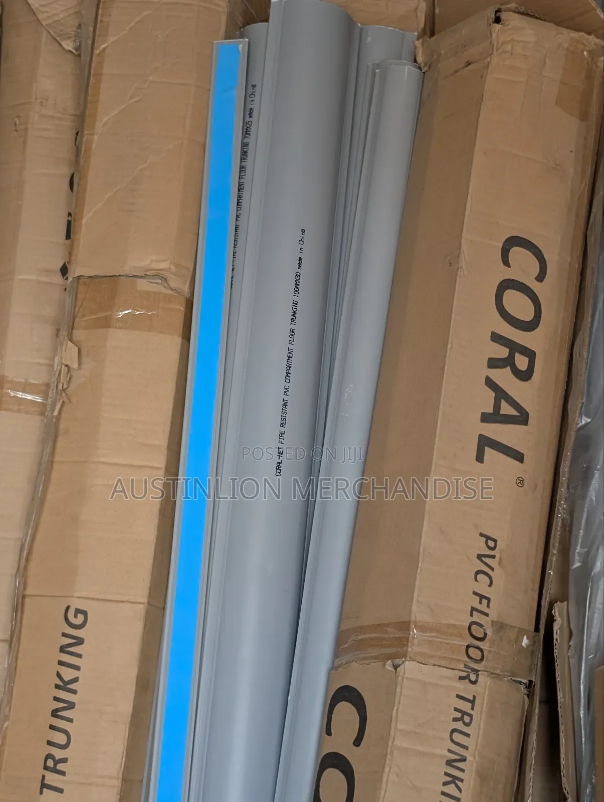 Floor Trunking With Gum (Adhesive)