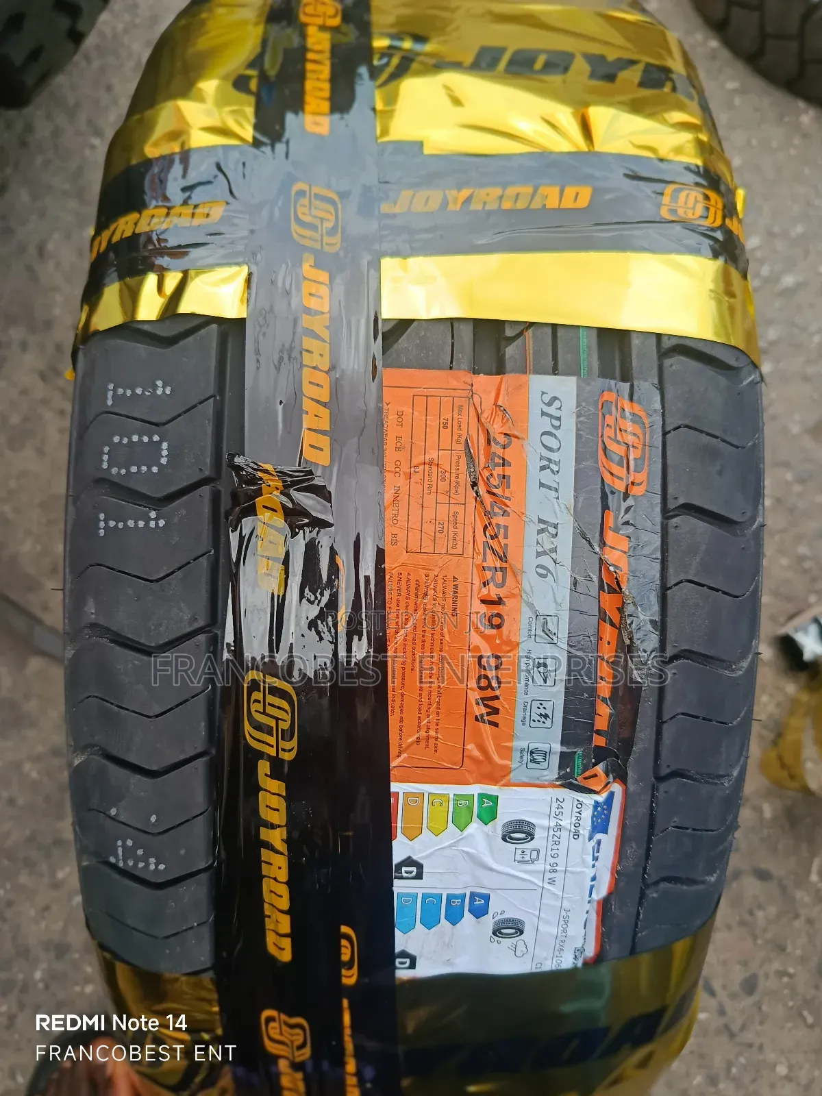 245/45r19 Joyroad Tire