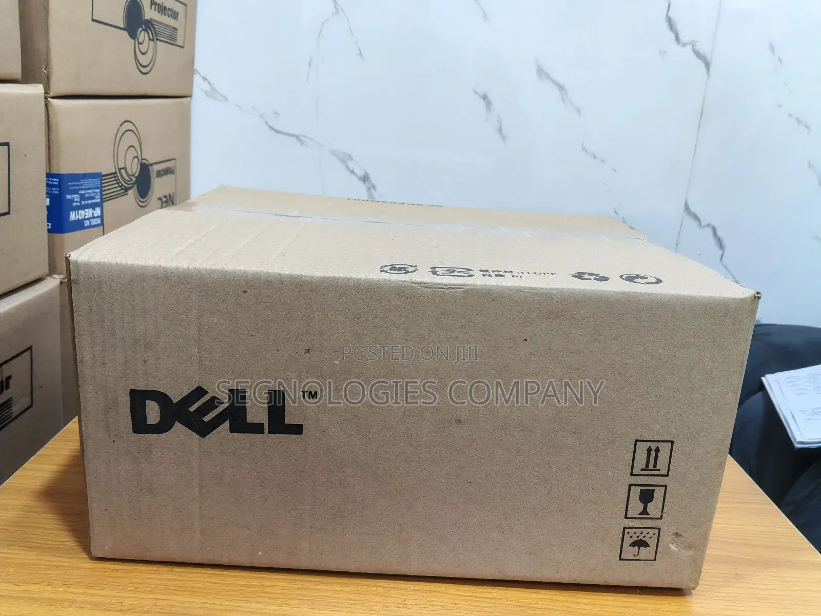 Dell 4320 4300 Lumens Wxga DLP 3d Ready Projector