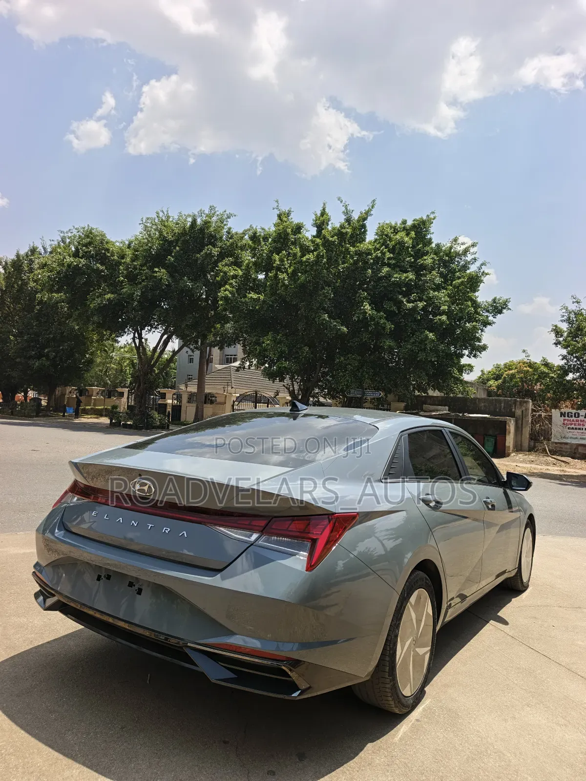 Hyundai Elantra Limited 2023 Gray