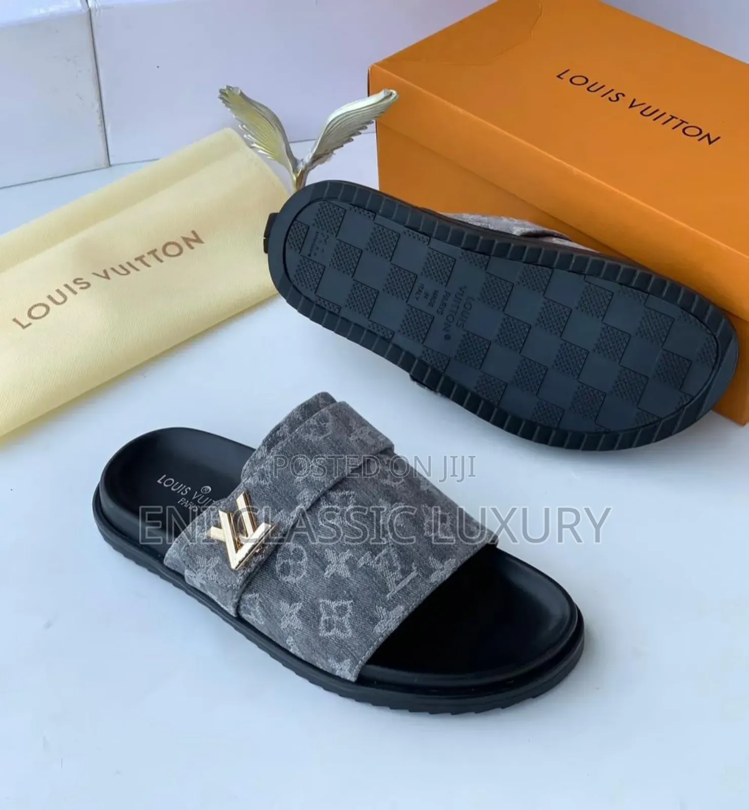 Louis Vuitton Luxury Men's Slippers Best Quality Well Banded Package