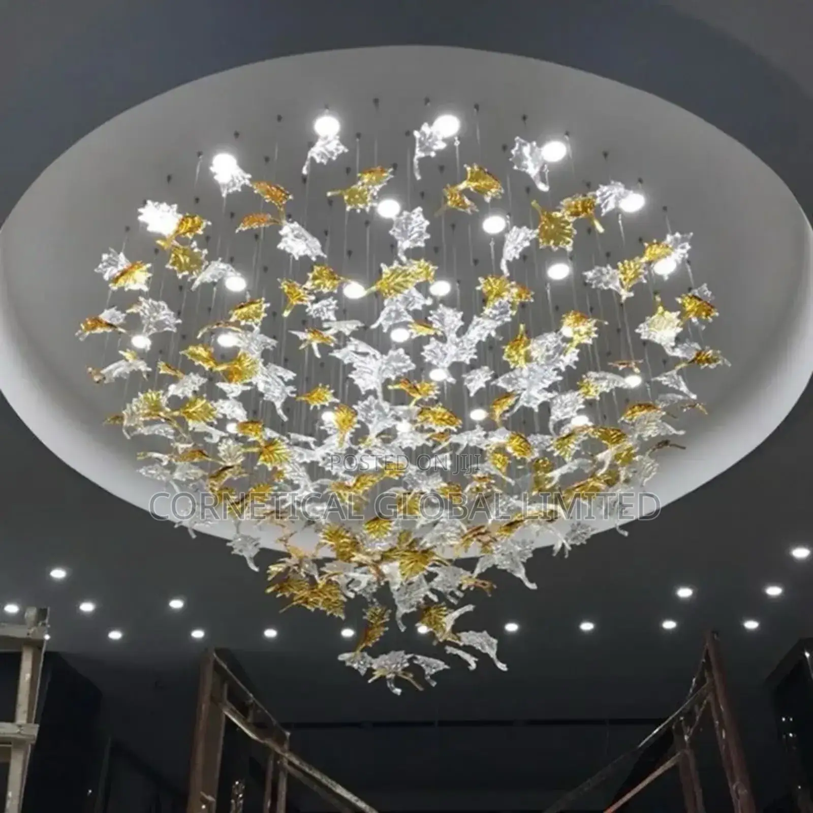 Luxury Crystal Leaf Chandelier – Modern Gold White Design