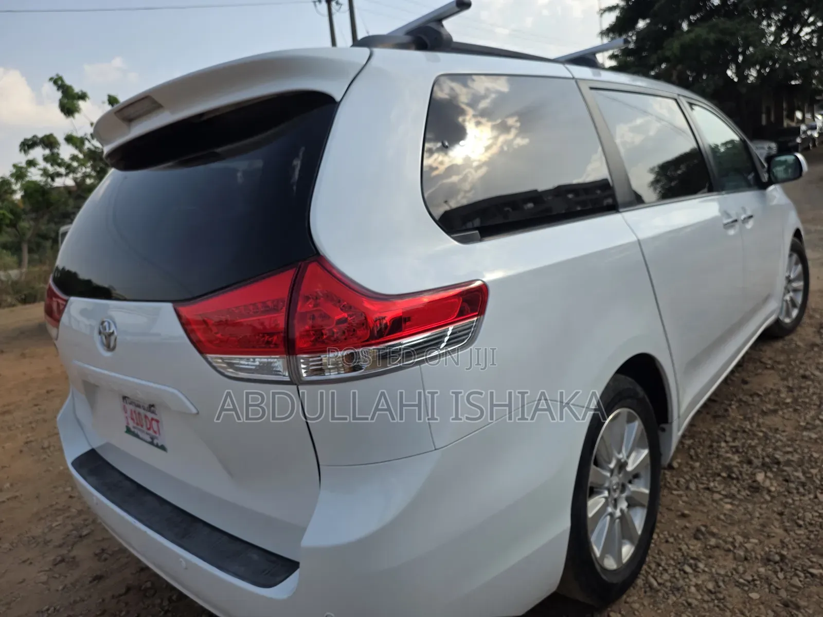 Toyota Sienna Limited 7 Passenger 2011 White