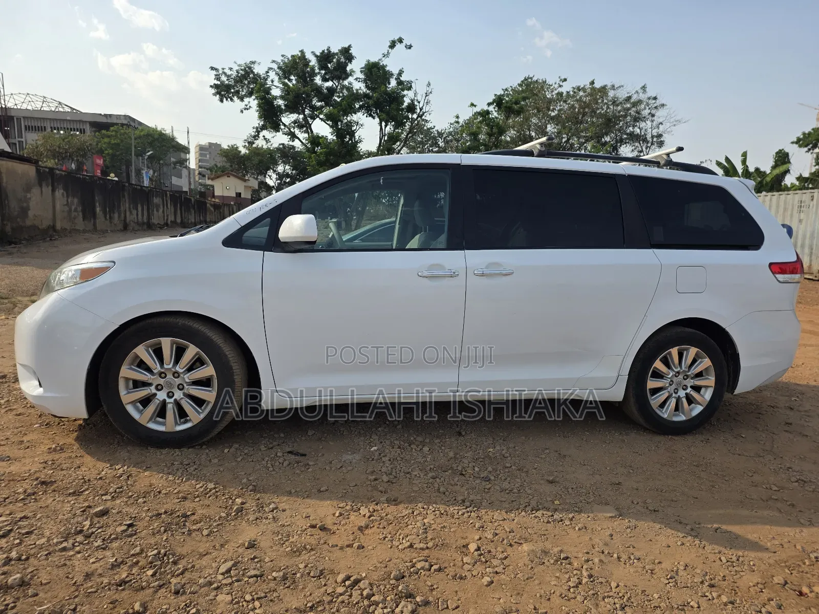 Toyota Sienna Limited 7 Passenger 2011 White