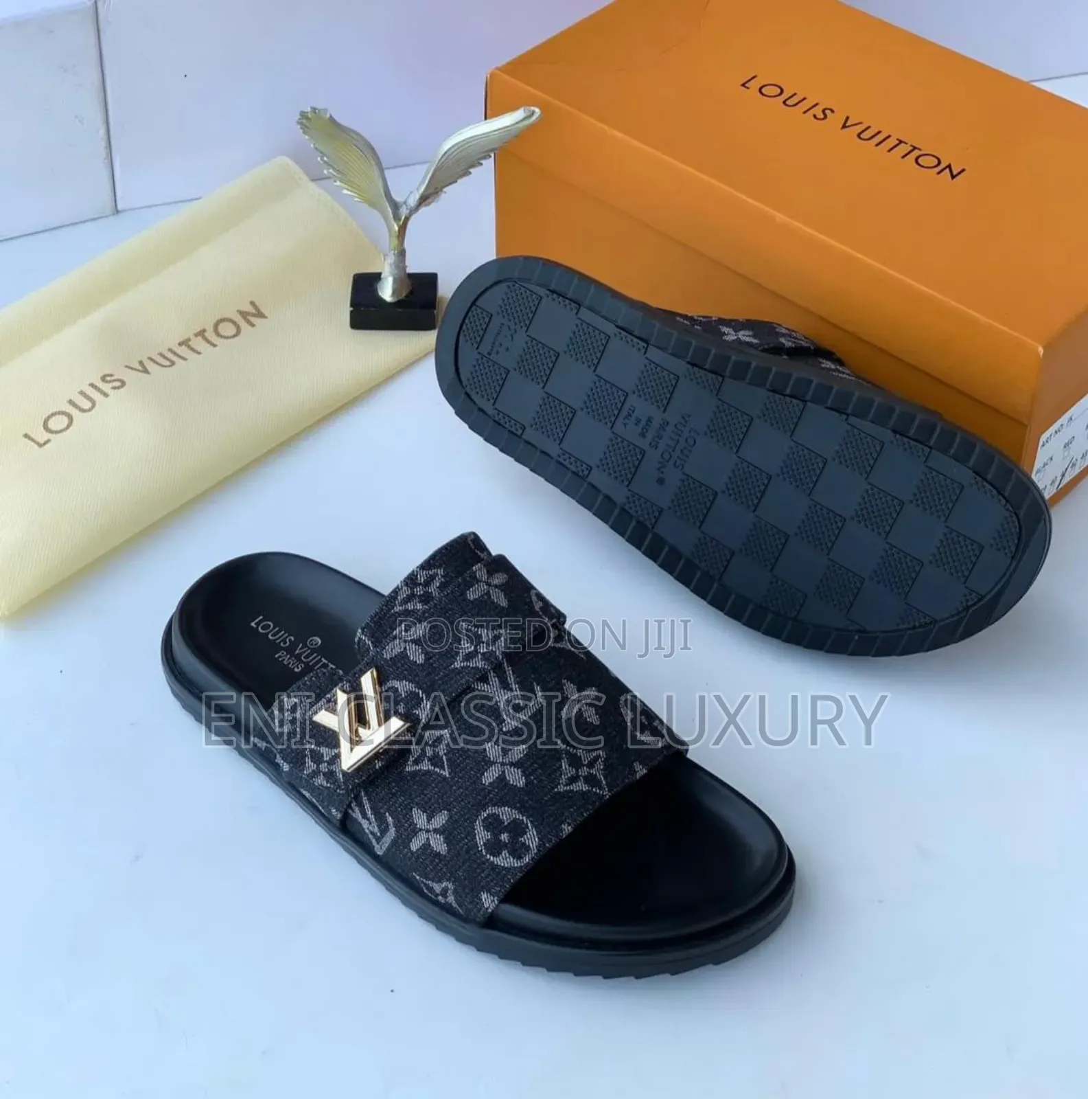 Louis Vuitton Luxury Men's Slippers Best Quality Well Banded Package