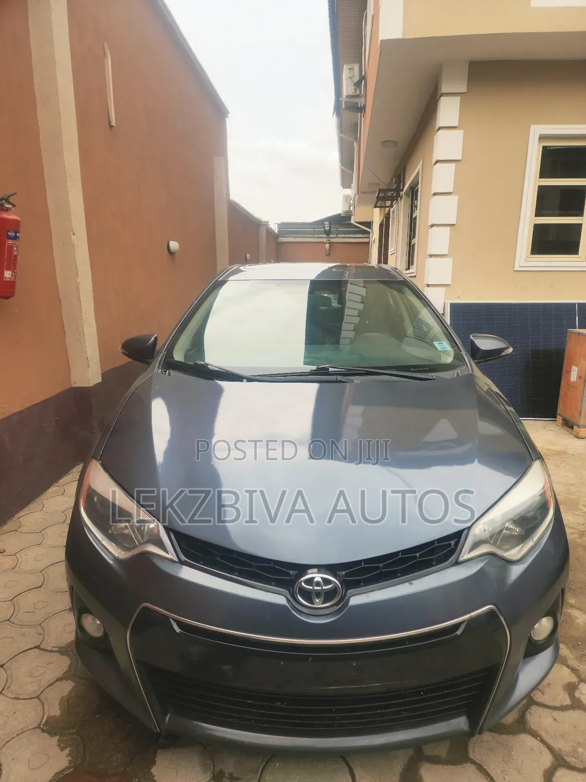 Toyota Corolla S 4dr Sedan (1.8L 4cyl CVT) 2014 Blue