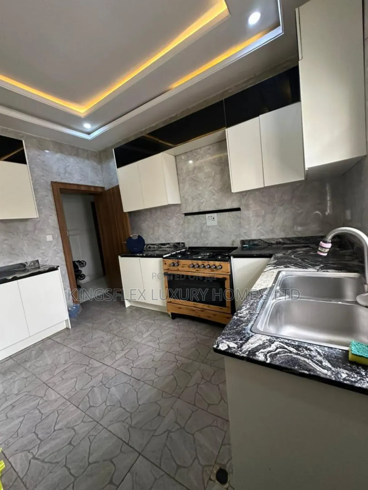 4bdrm Duplex in Rio Harmony Estate, Sabon Lugbe for sale