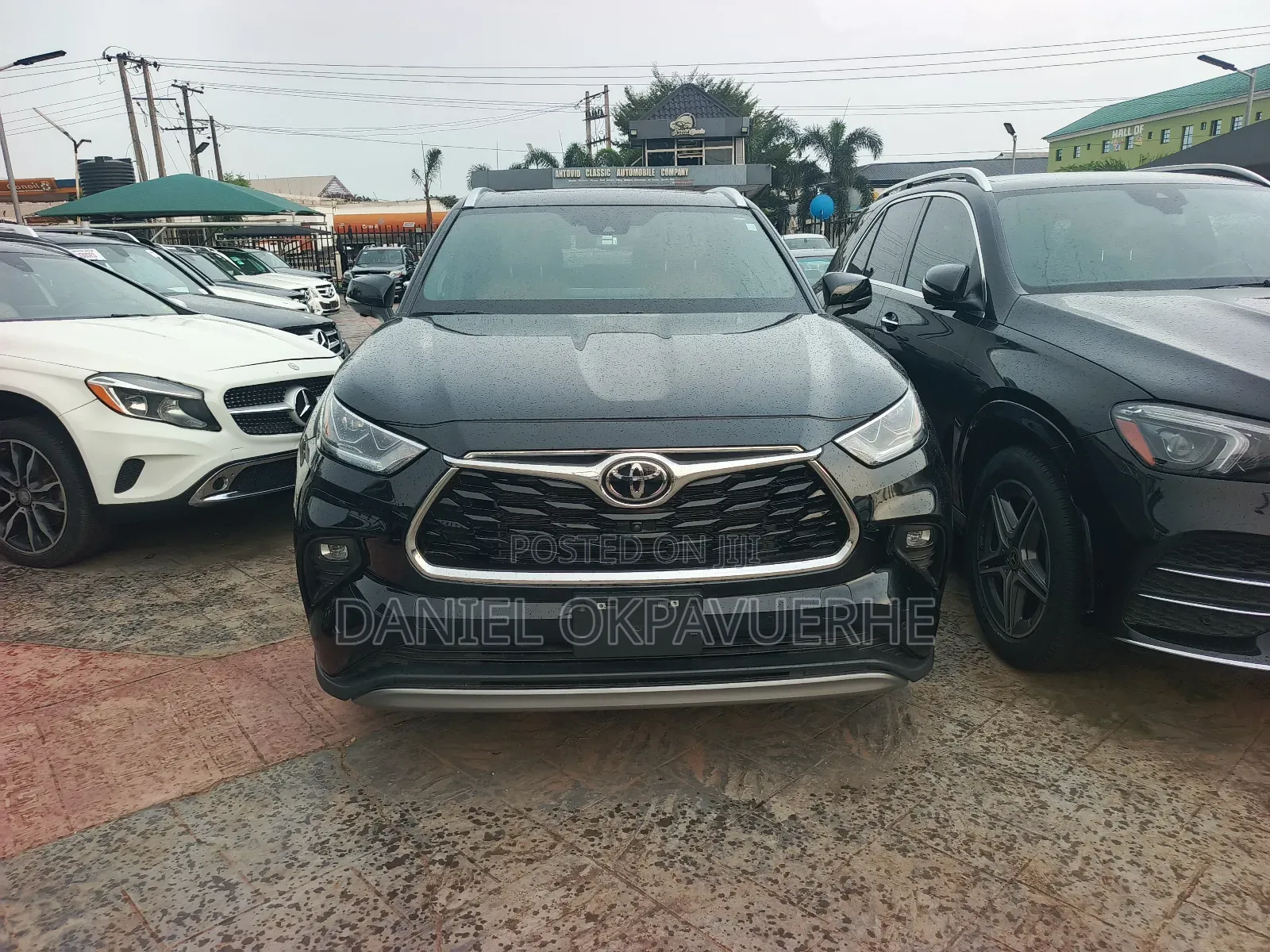 Toyota Highlander Platinum AWD 2024 Black