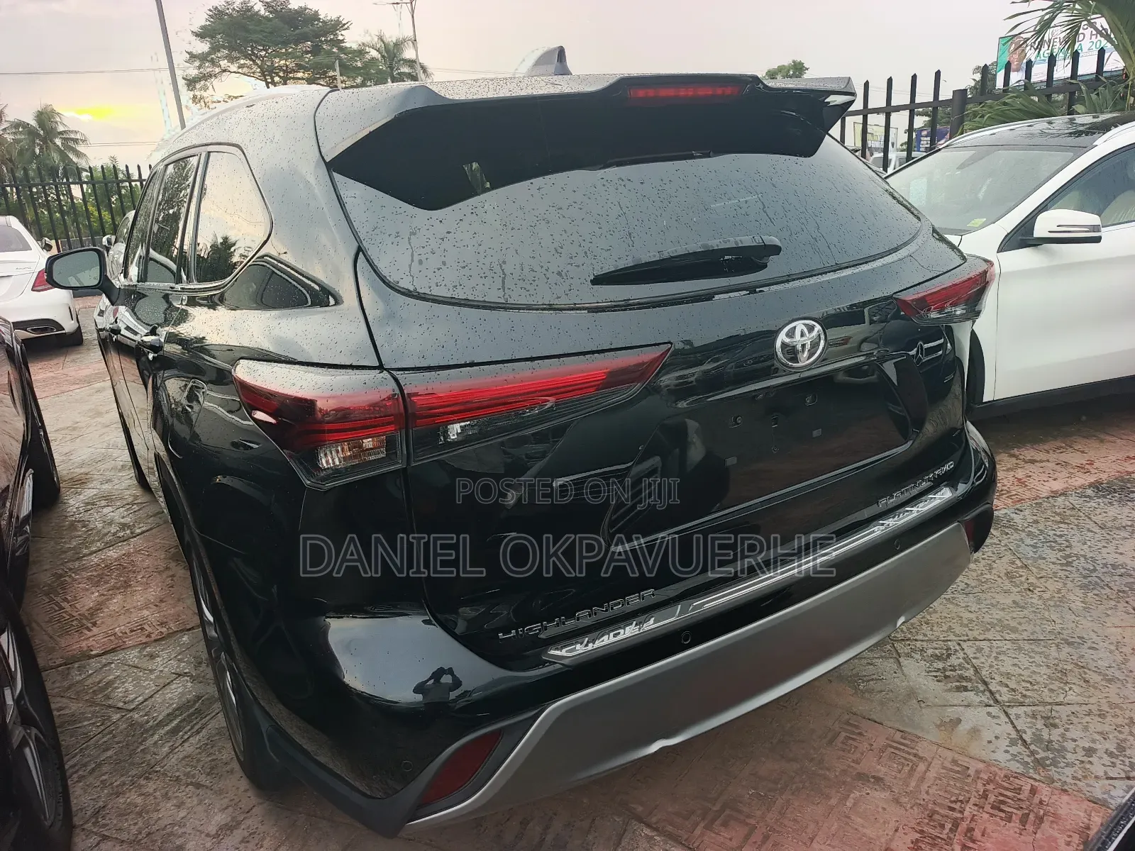 Toyota Highlander Platinum AWD 2024 Black