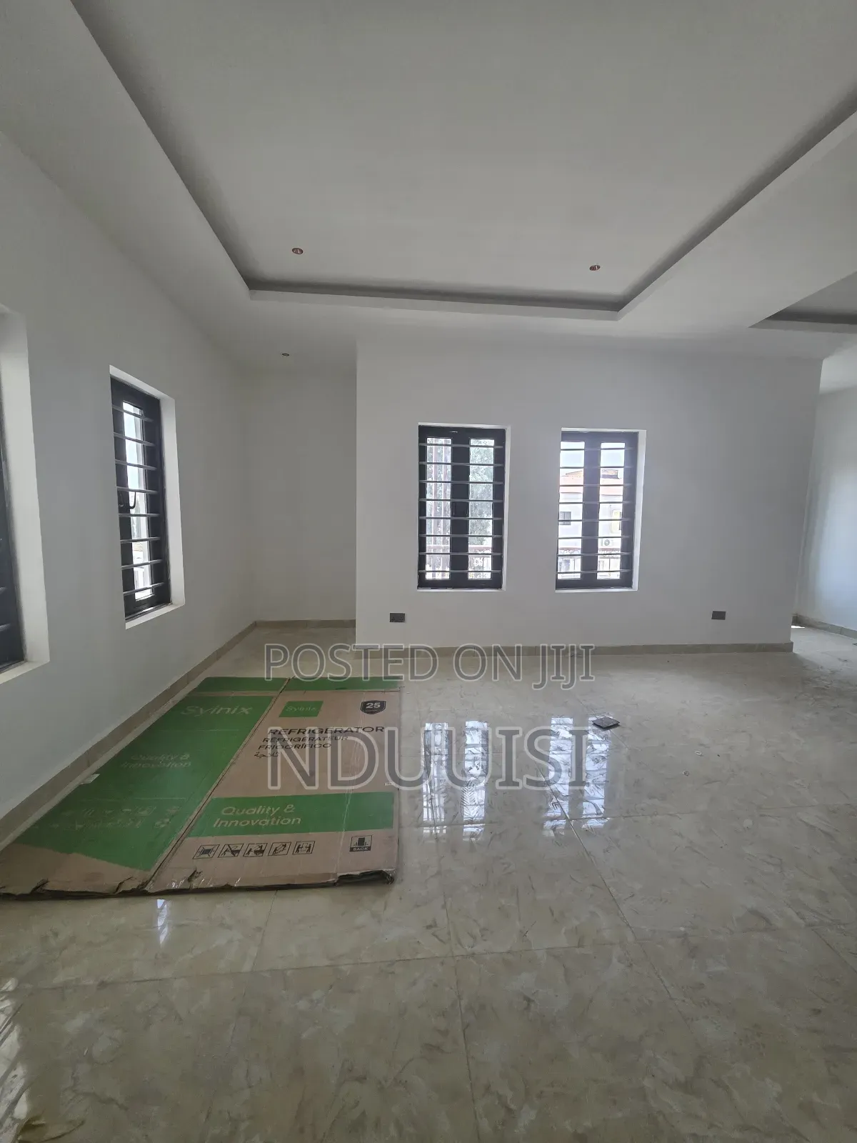 4bdrm Townhouse/Terrace in Utako for sale