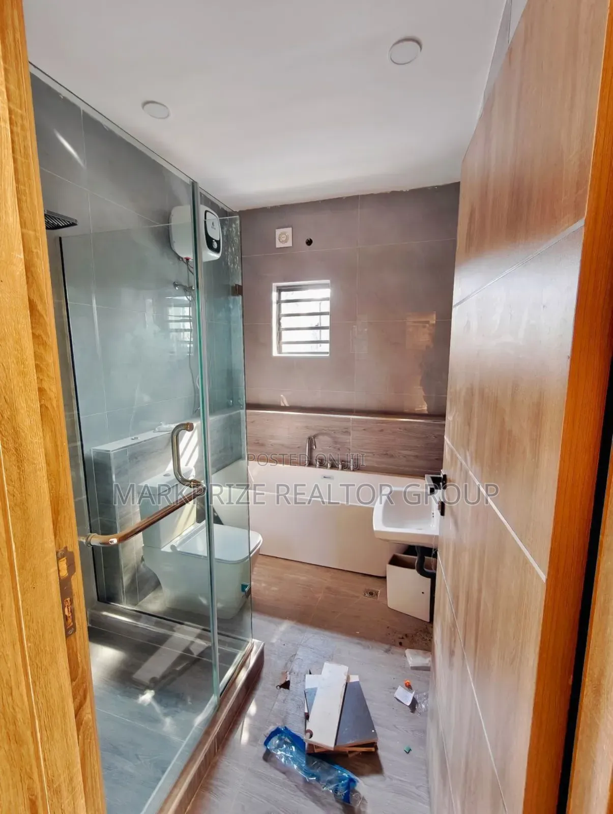 4bdrm Duplex in Allen Ikeja for sale