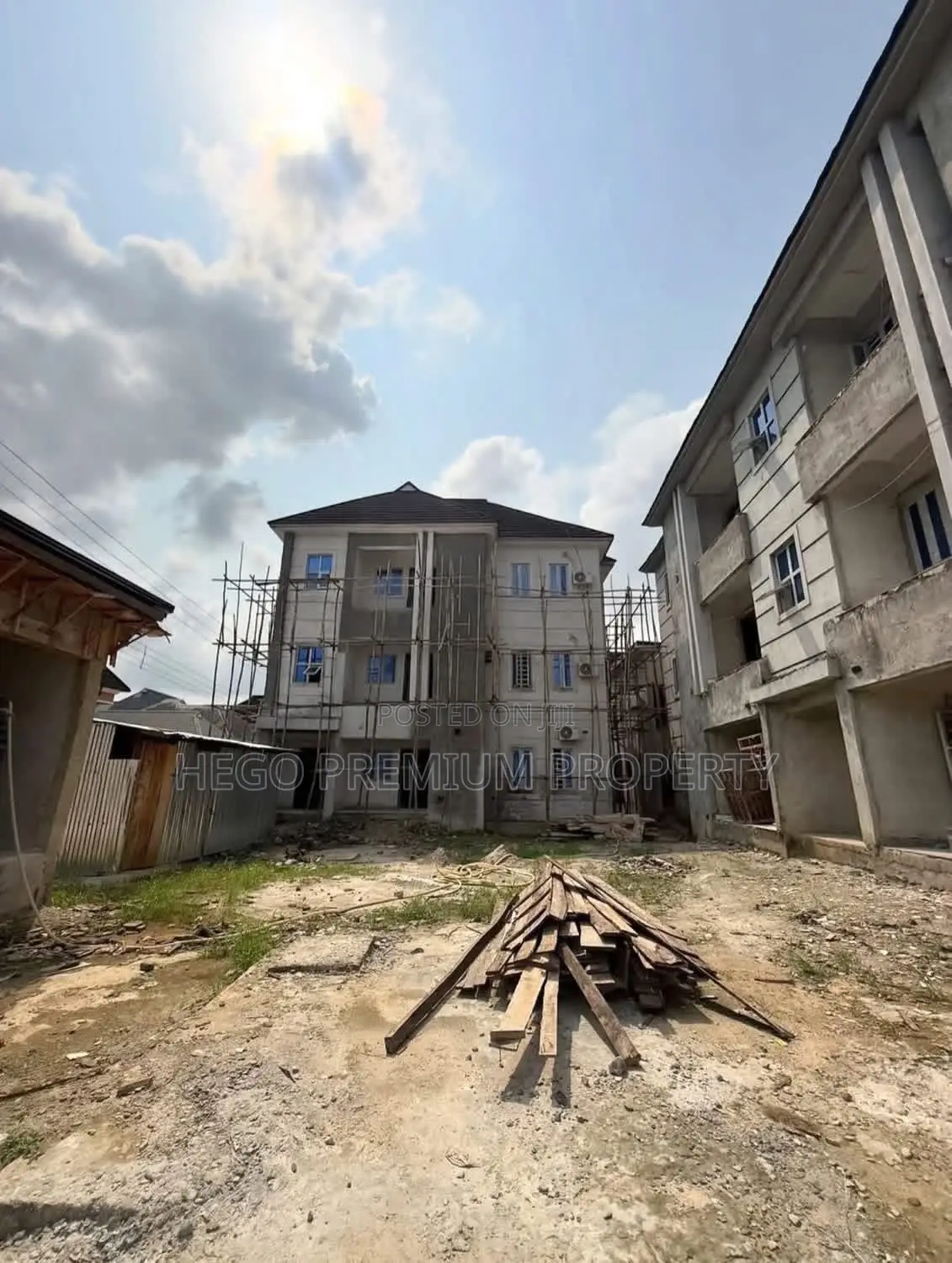 2bdrm Apartment in Ada George New Road, Obio-Akpor for sale