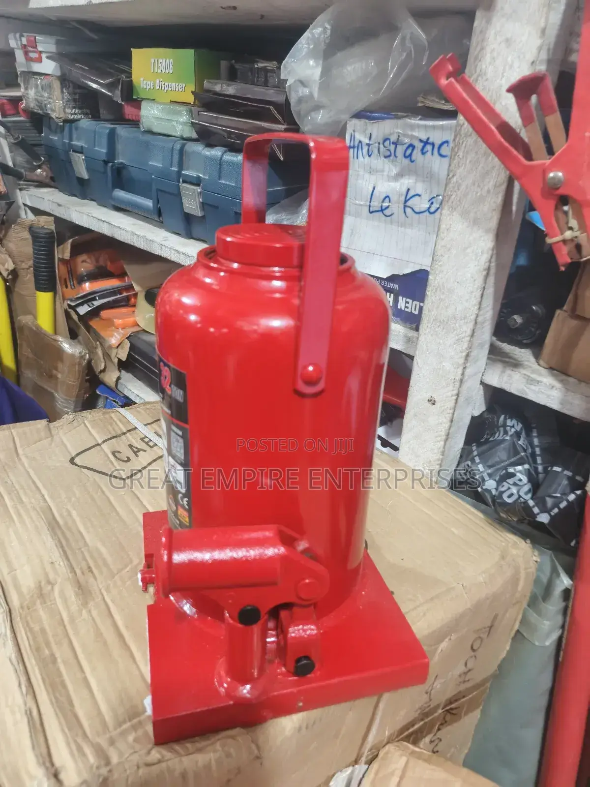 32 Ton Bottle Jack (Big Red )