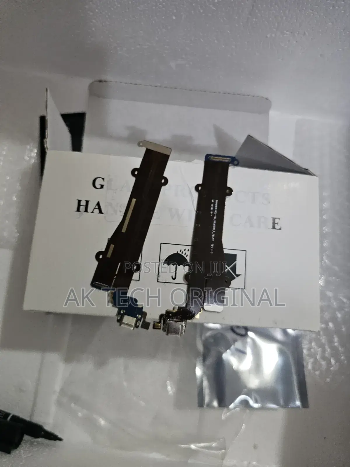 Lg V60 Charging Flex