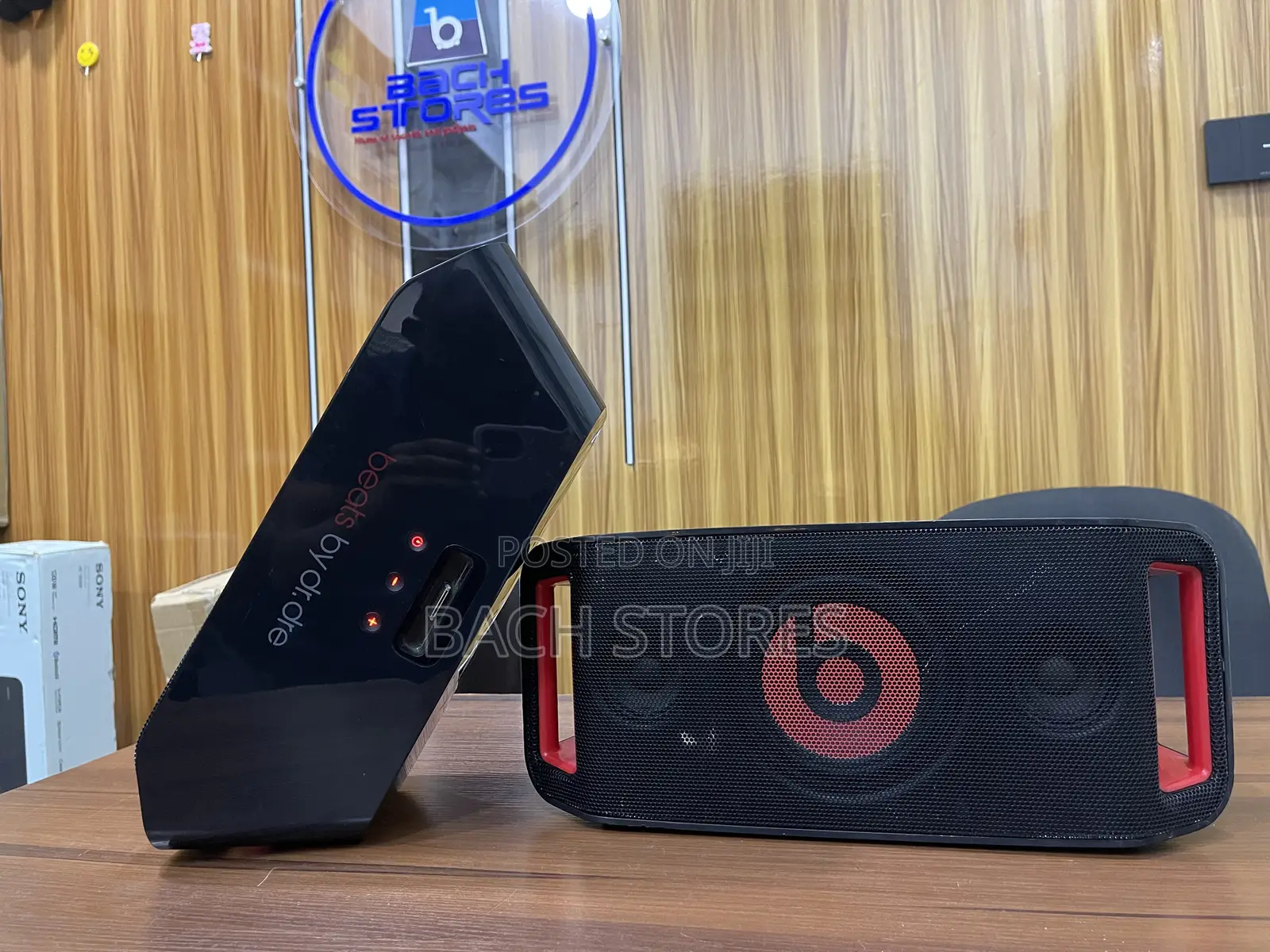 Beats by Dr Dre Beatsbox Portable Speaker With Impressive Sound