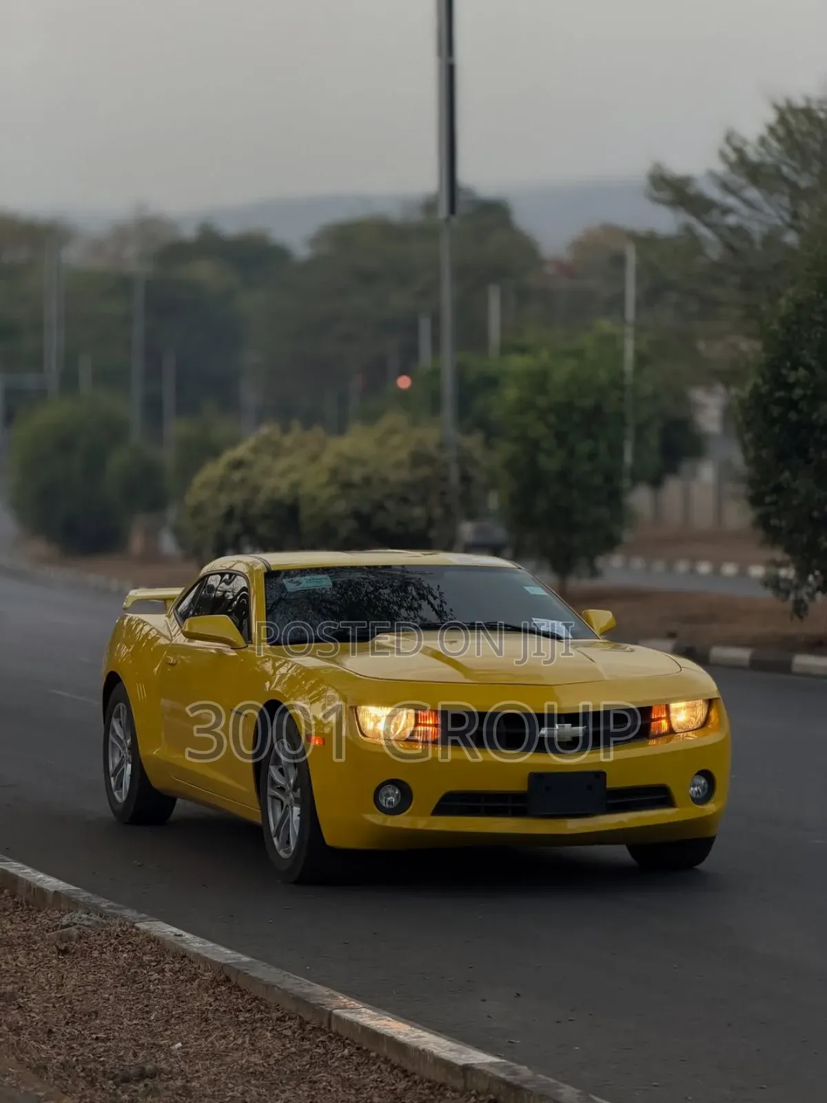 Chevrolet Camaro 2013 Yellow