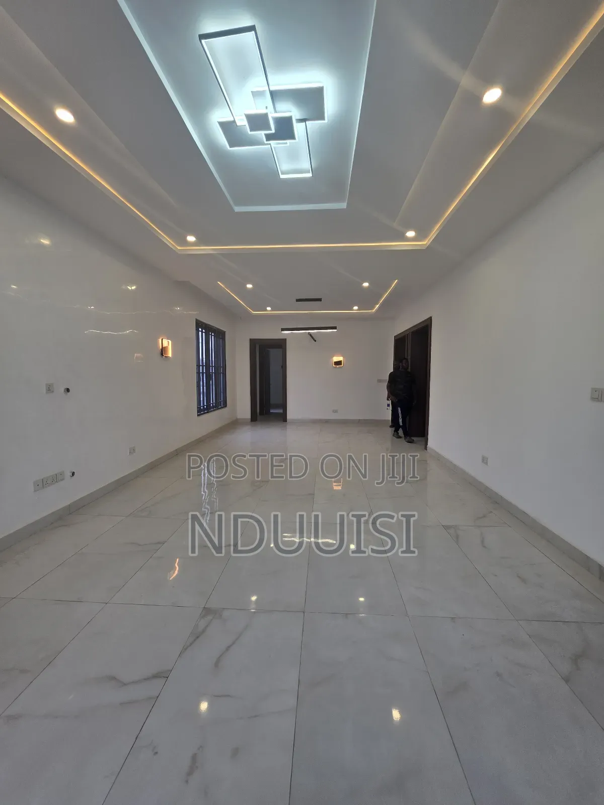 5bdrm Duplex in Wuye for sale