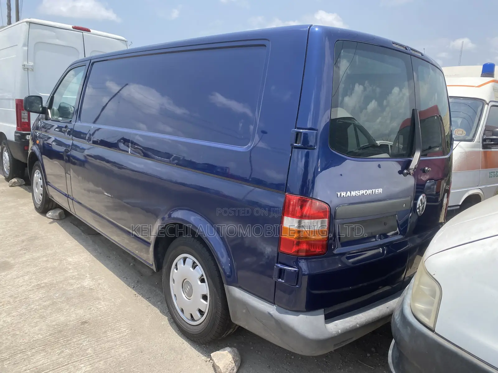 Volkswagen Transporter 2013 Blue