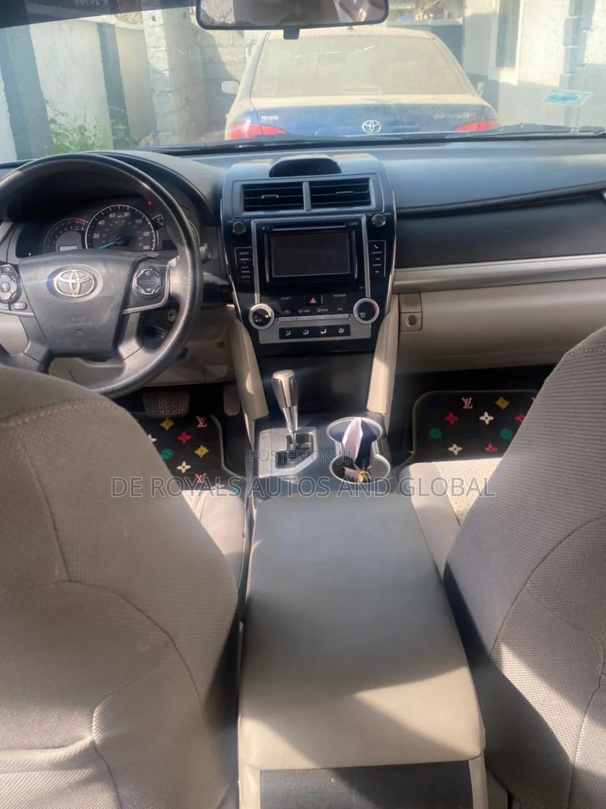 Toyota Camry L 4dr Sedan (2.5L 4cyl 6A) 2014 Blue