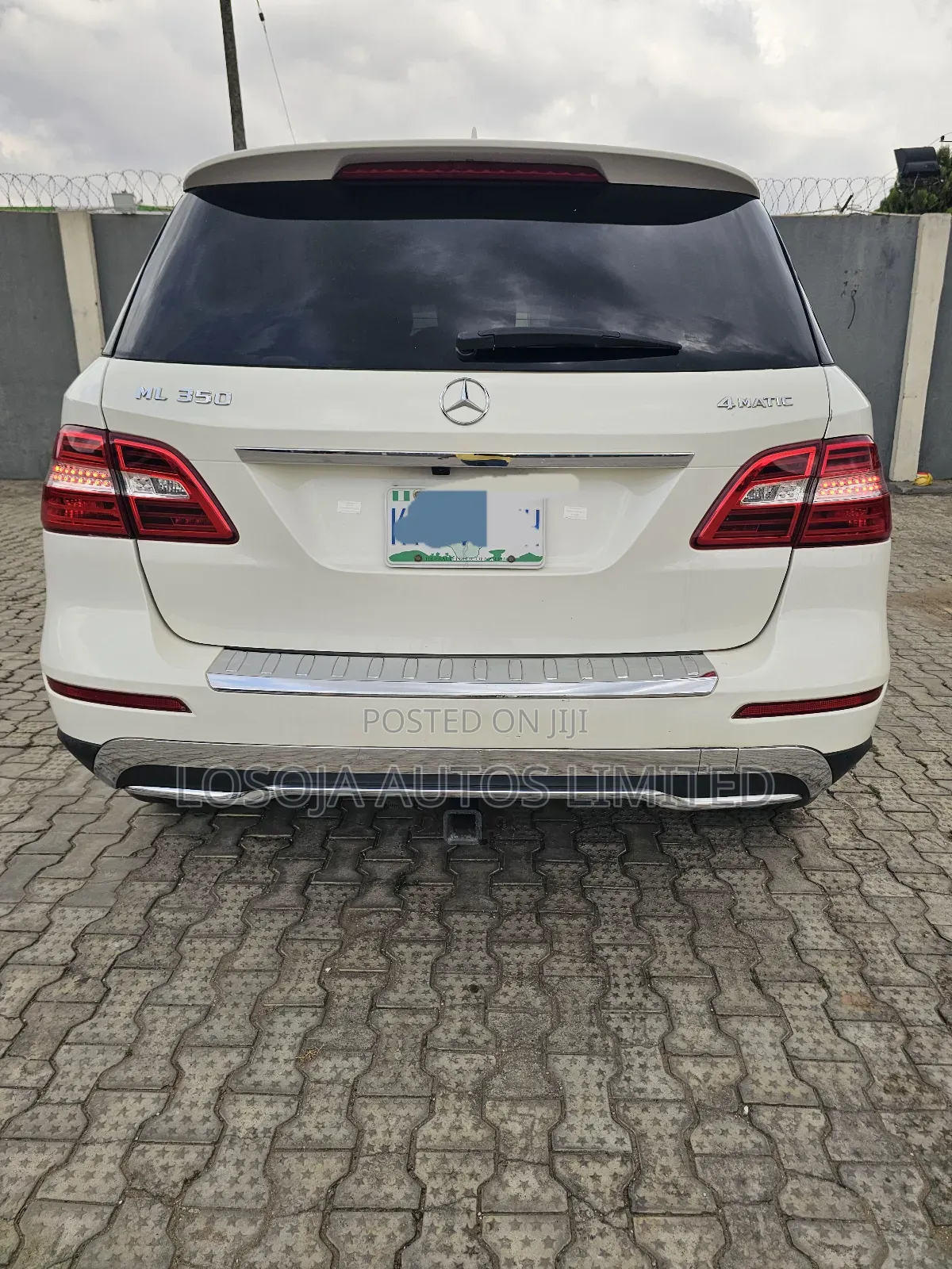Mercedes-Benz M Class ML350 4MATIC 4dr SUV AWD (3.5L 6cyl 7A) 2014