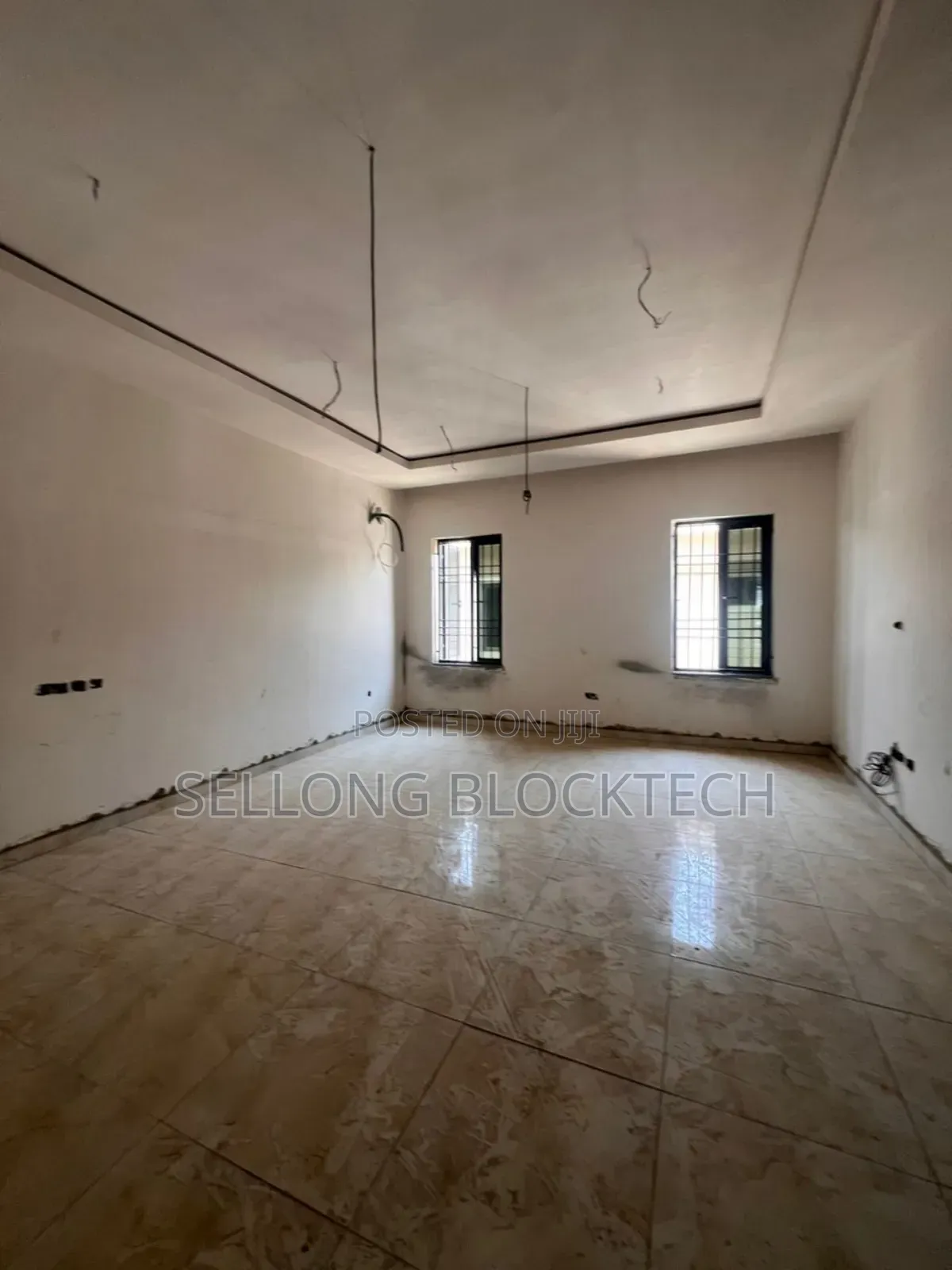 4bdrm Duplex in Jahi for sale