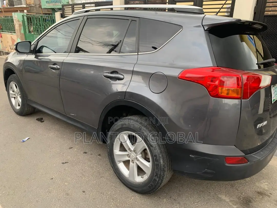 Toyota RAV4 2013 Gray