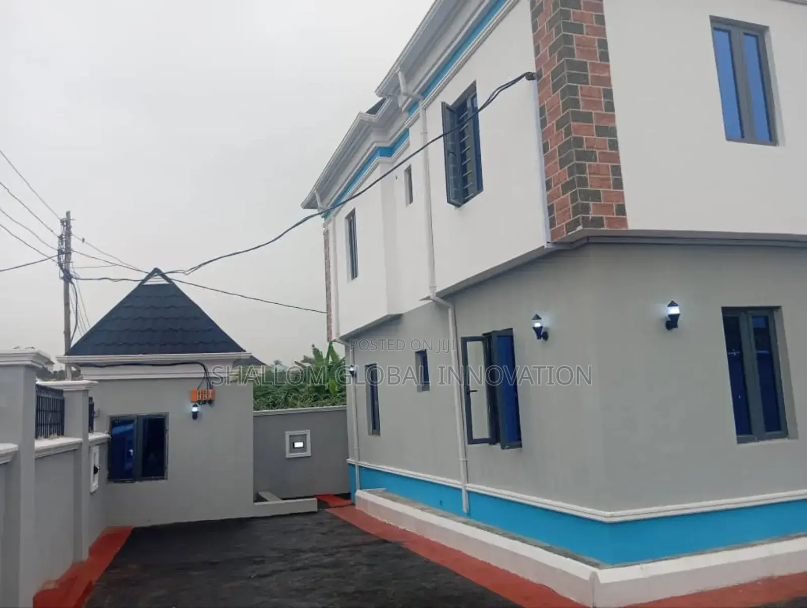 3bdrm Block of Flats in Unity Estates, Akobo for sale
