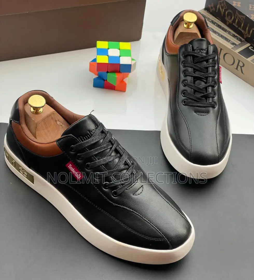 Leather Timberland Shoe With White Sole