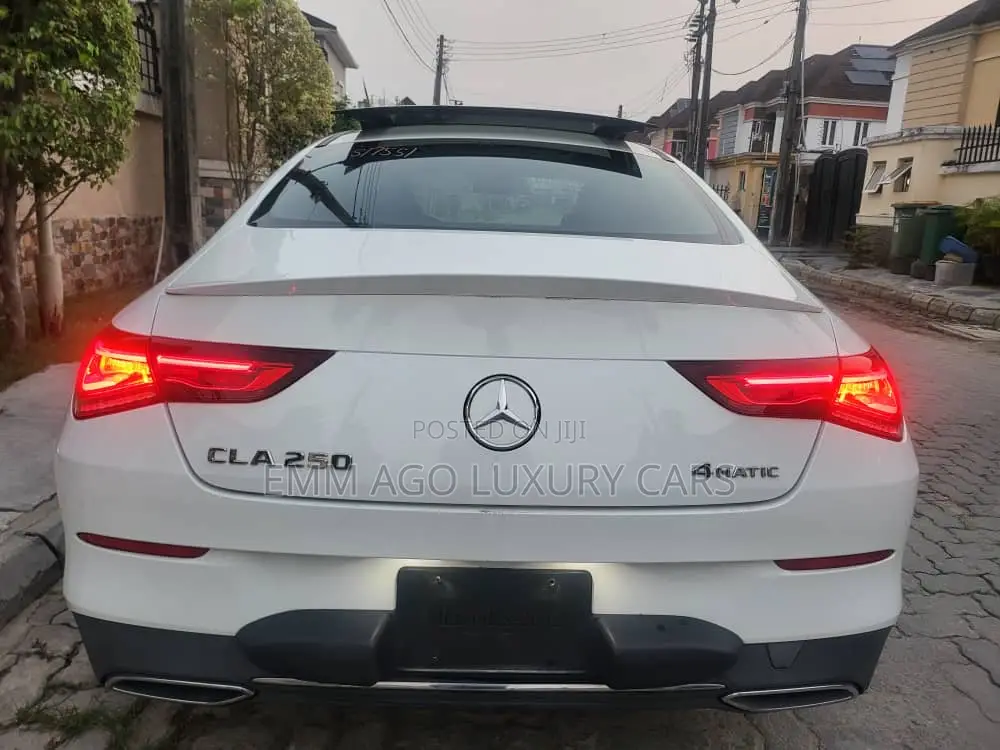 Mercedes-Benz CLA-Class AMG CLA 35 4MATIC Sedan 2021 White
