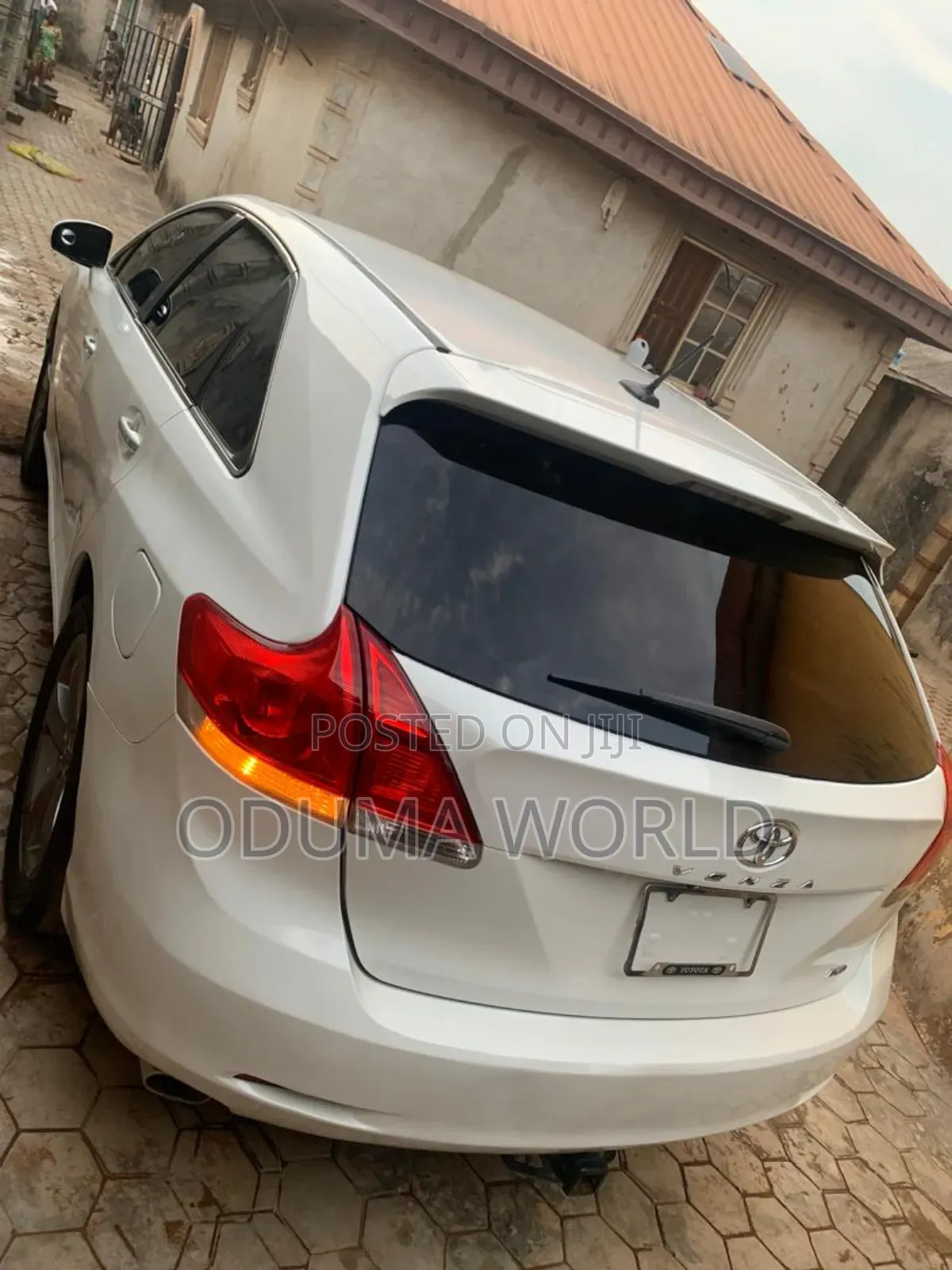 Toyota Venza XLE 2011 Black