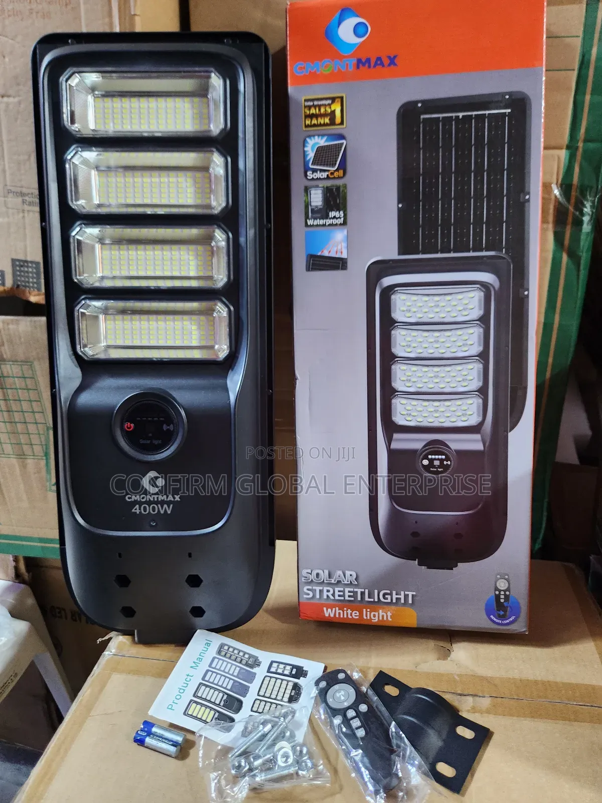 Powerful Solar Led Solar Street Light With Remote and Accessories