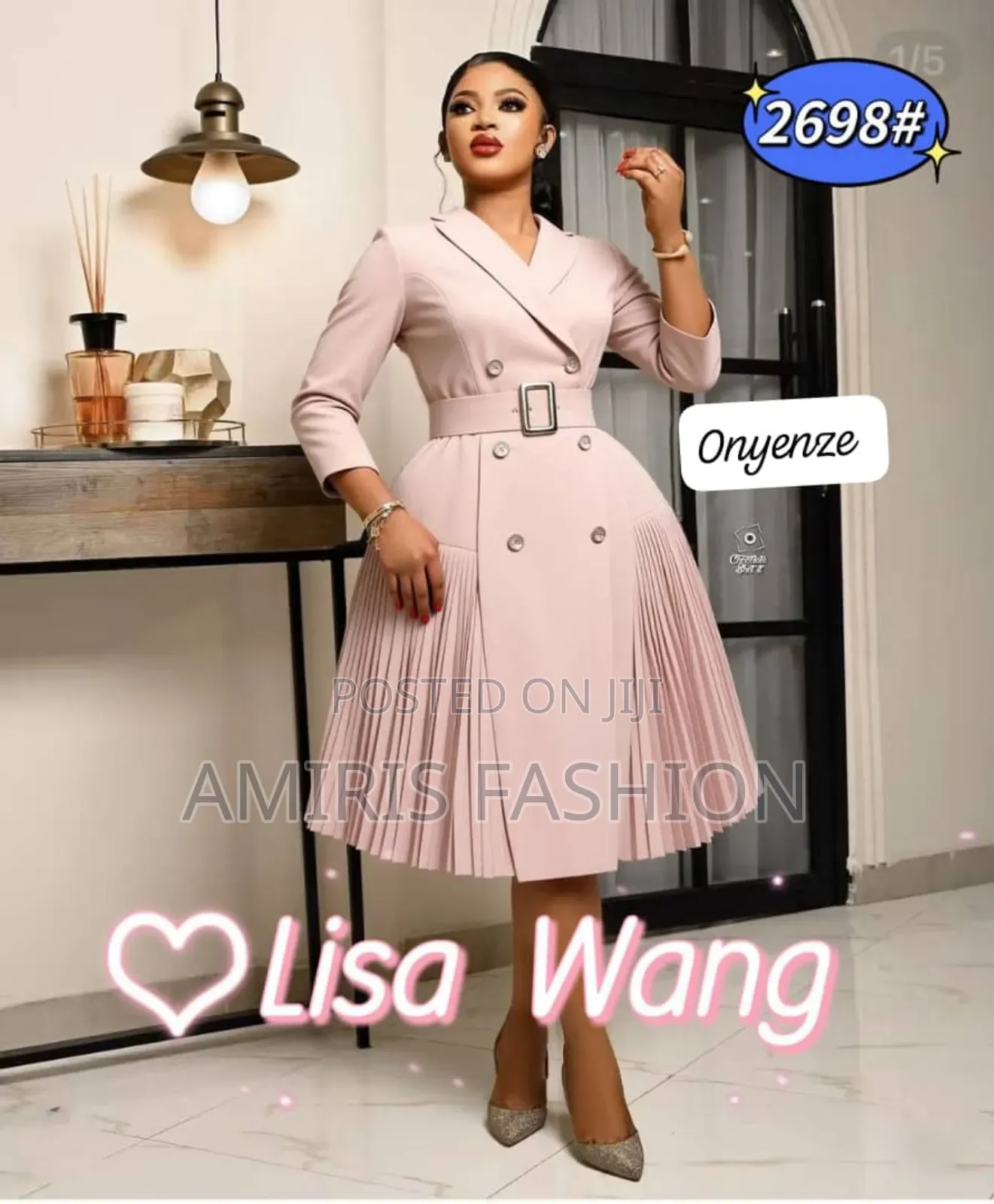 Quality Beautiful Two-Piece Short Gown