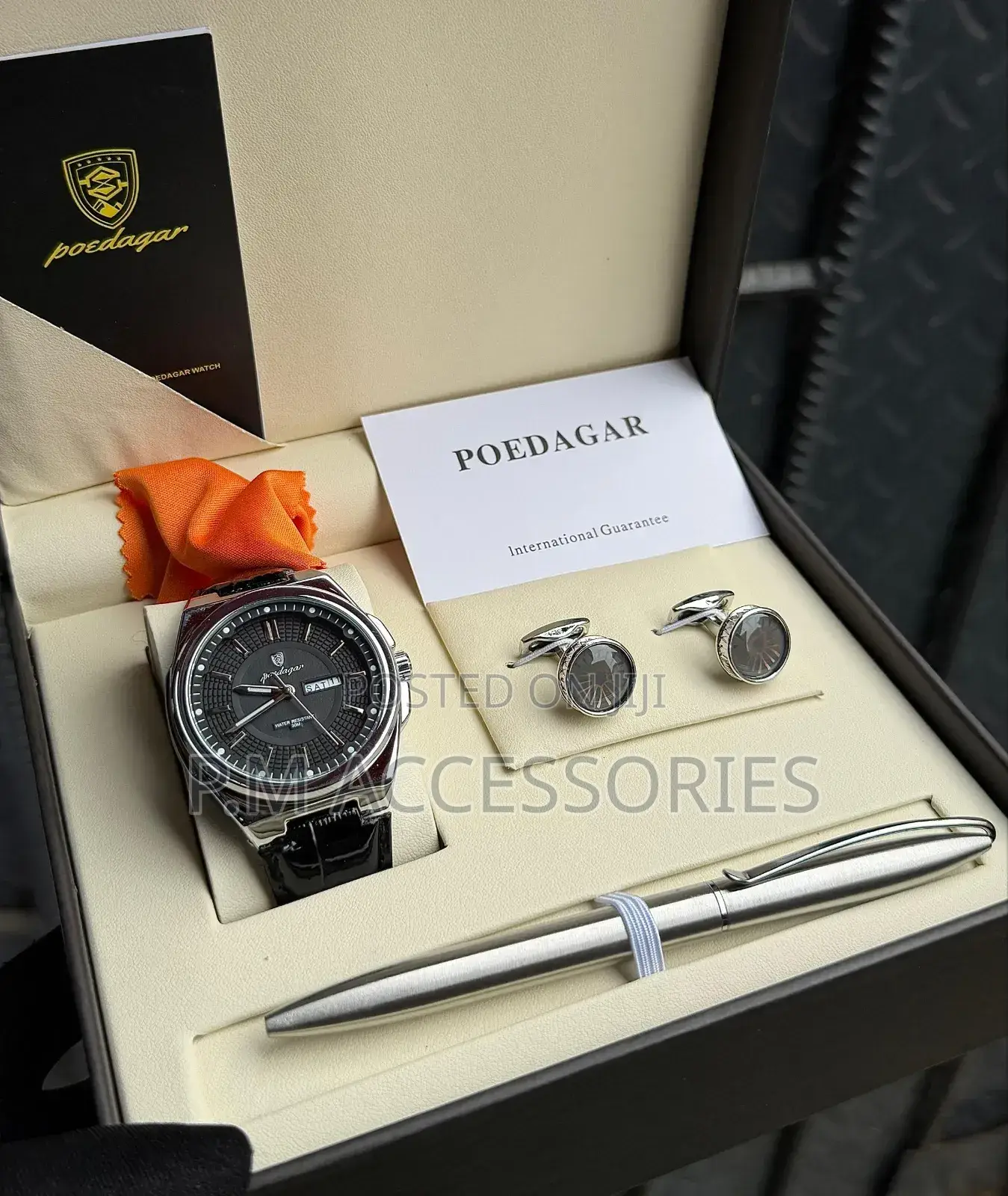 Poedagar Men's Set