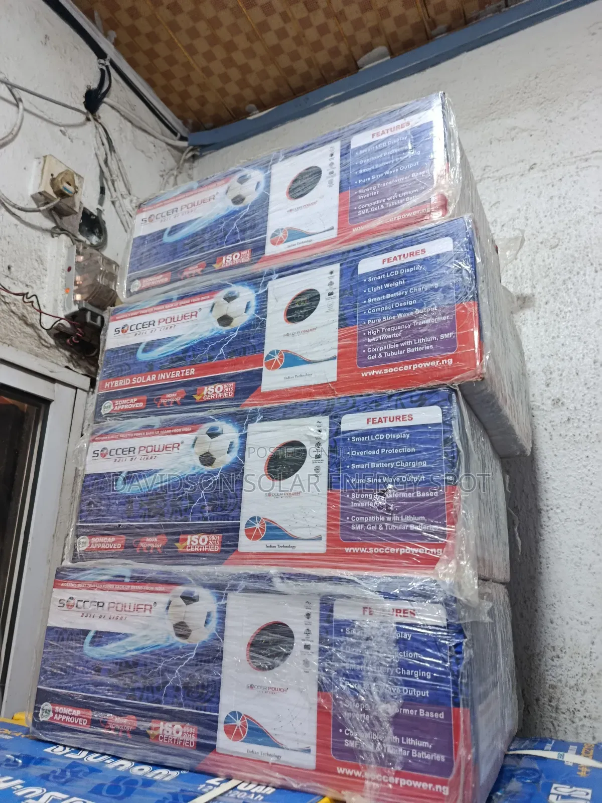 3.5kva 24v Soccer Power Solar Inverter Hybrid