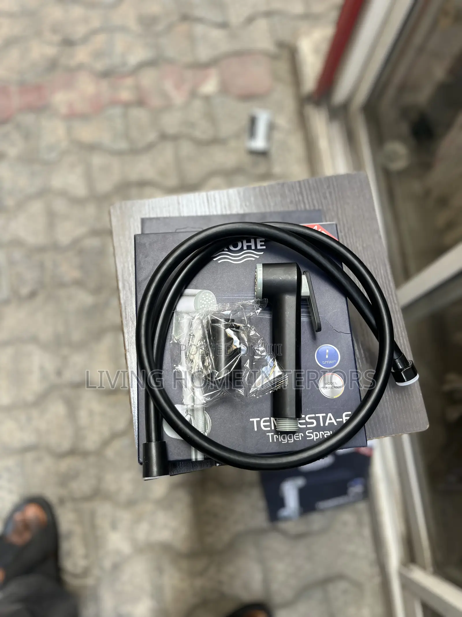 Black Grohe Bum Wash