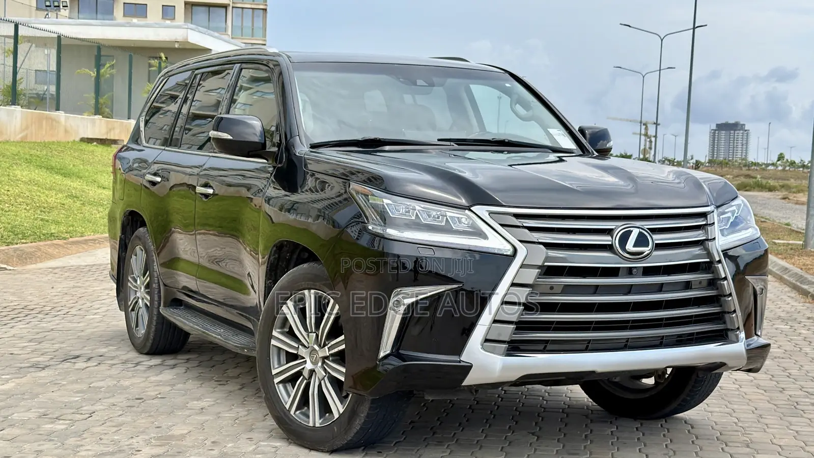 Lexus LX 570 AWD 2017 Black