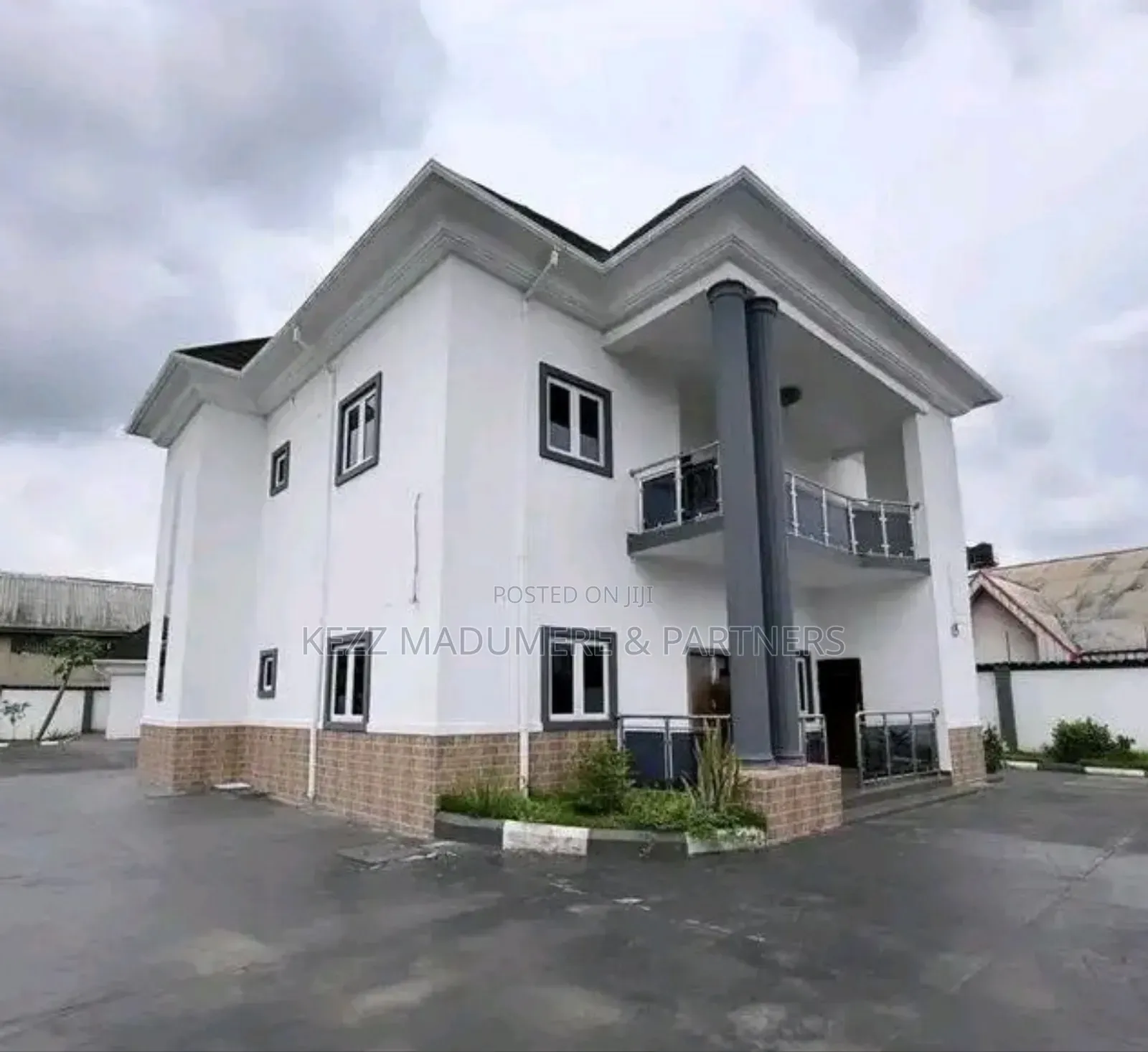 4bdrm Duplex in Ada George , Port, Obio-Akpor for sale