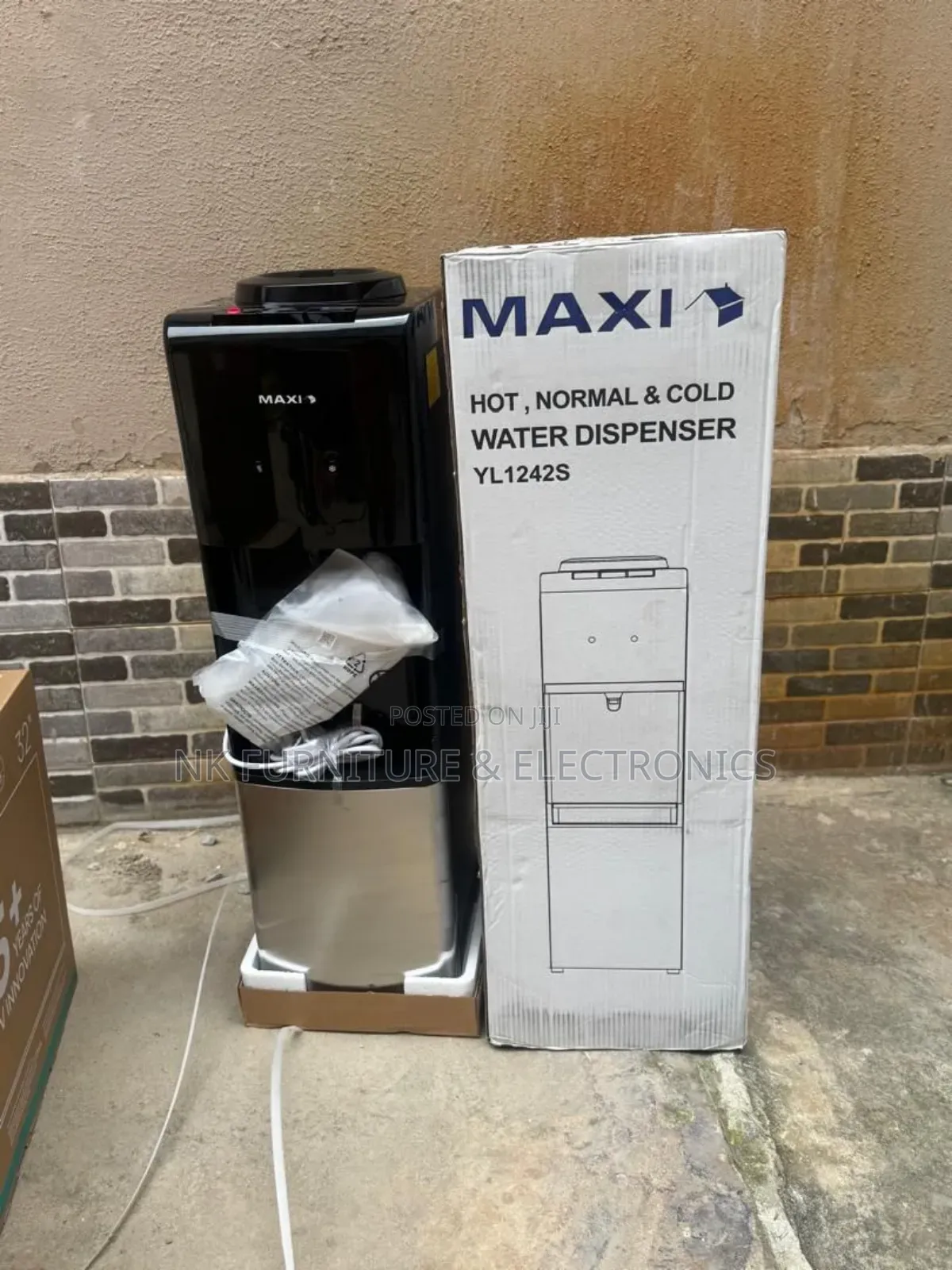Maxi Hot ,Normal Cold Water Dispenser 