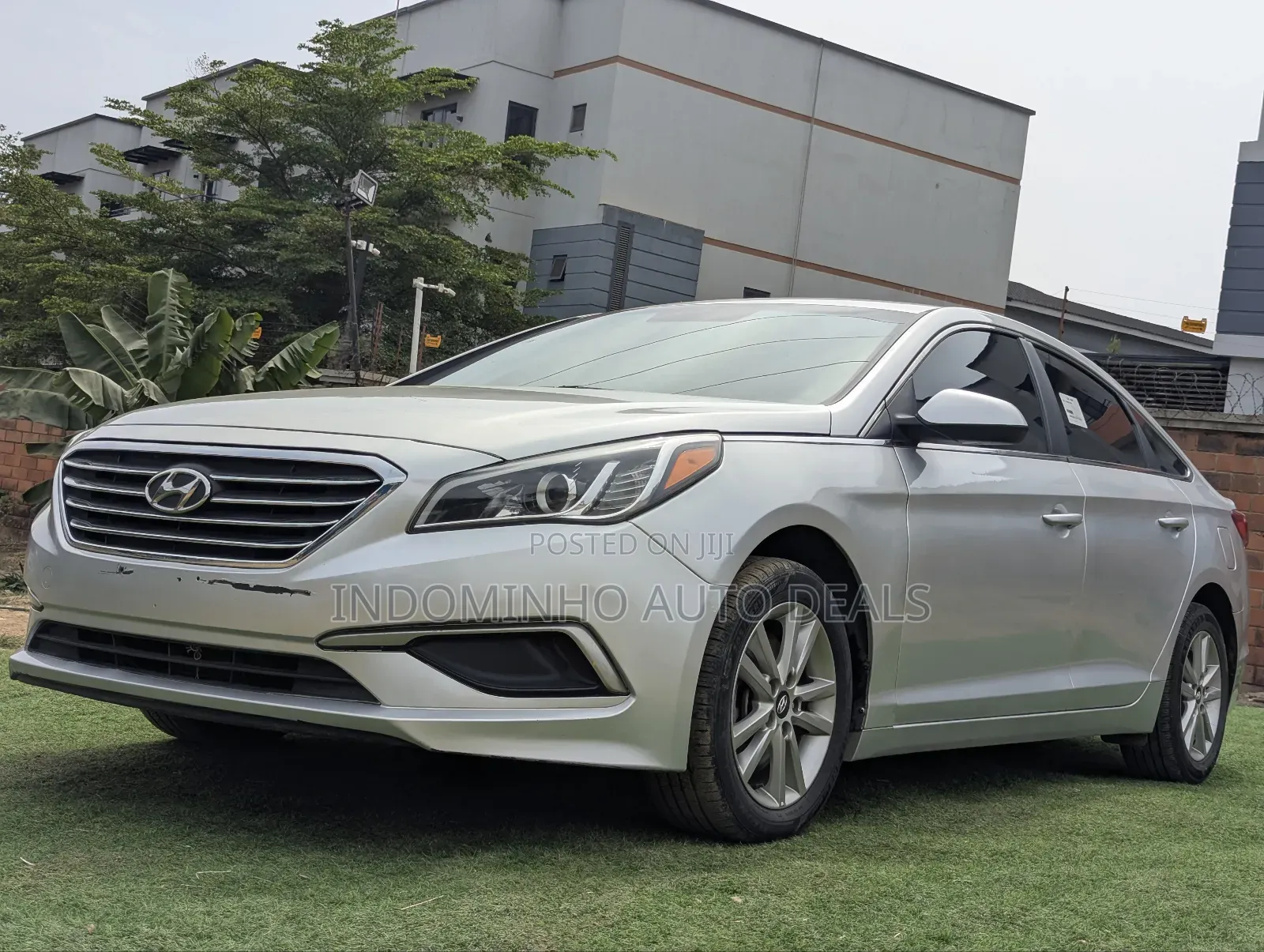 Hyundai Sonata Sport Sedan FWD (2.4L 4cyl 6A) 2016 Silver