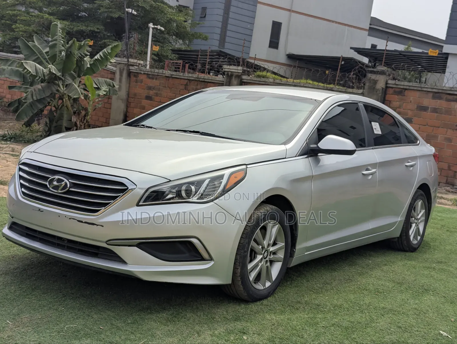 Hyundai Sonata Sport Sedan FWD (2.4L 4cyl 6A) 2016 Silver