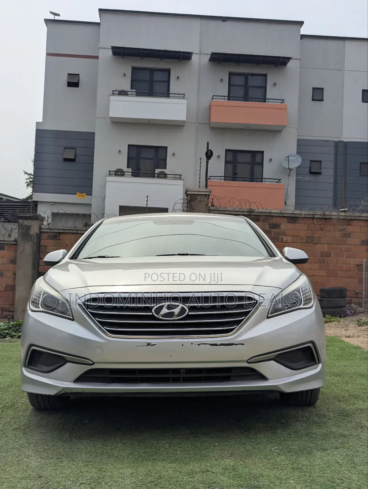 Hyundai Sonata Sport Sedan FWD (2.4L 4cyl 6A) 2016 Silver