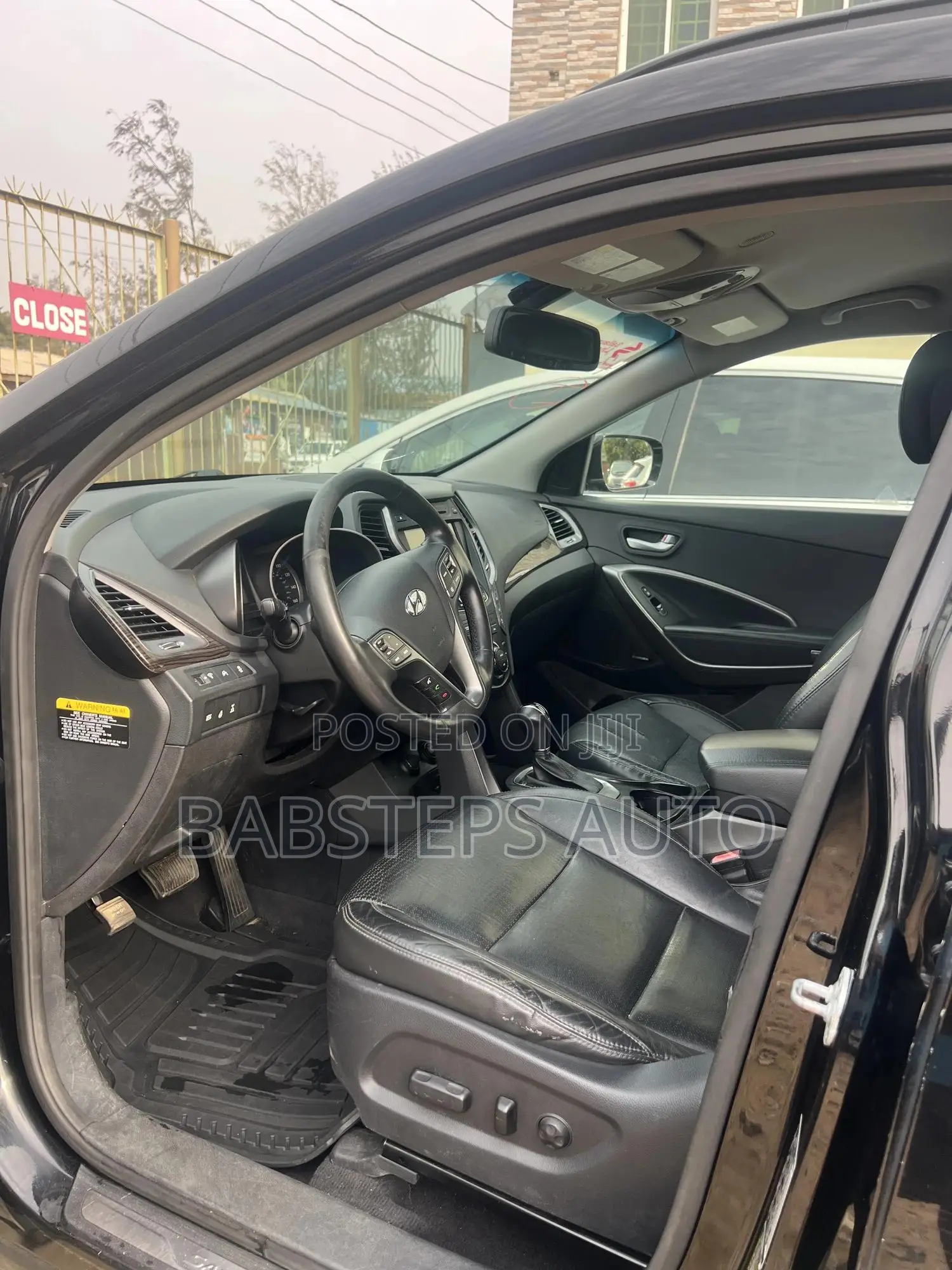 Hyundai Santa Fe 2013 Black